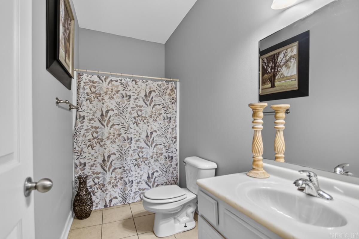 PERRY PLACE - Residential