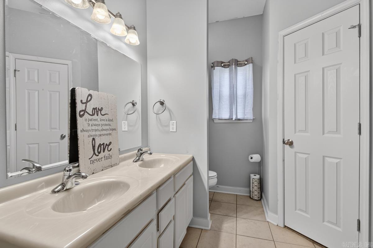 PERRY PLACE - Residential