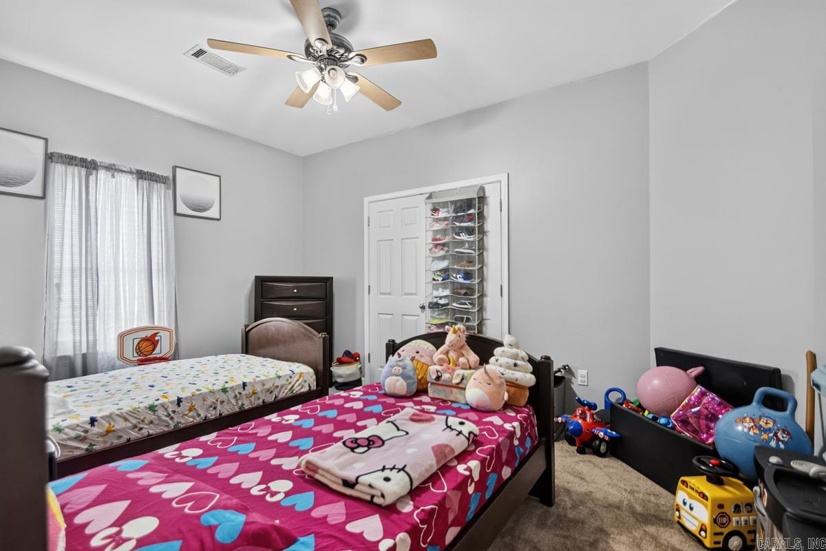 PERRY PLACE - Residential