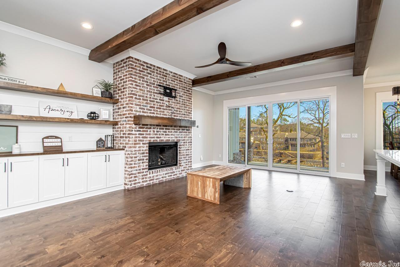 PINE VALLEY - Residential