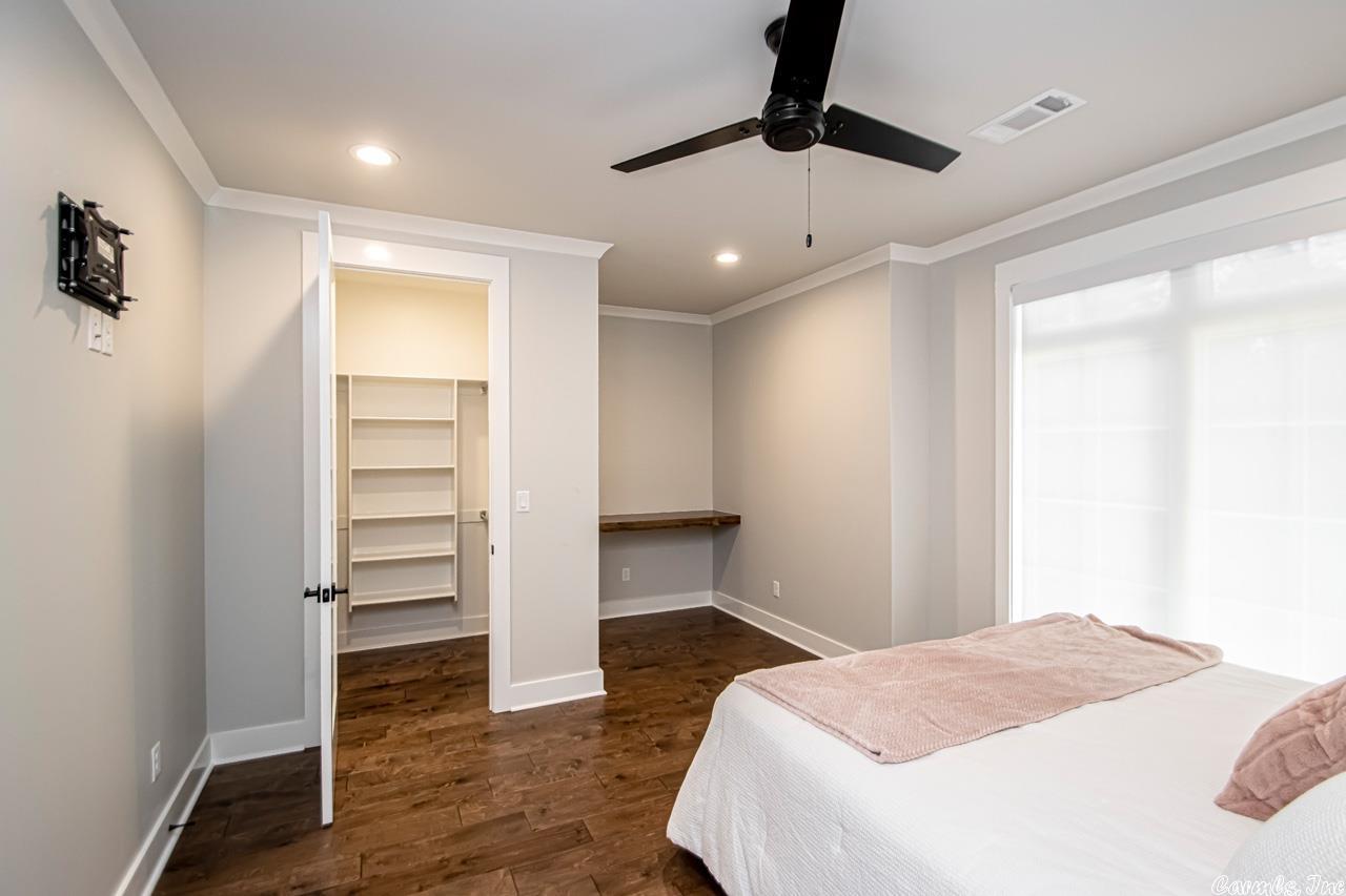 PINE VALLEY - Residential