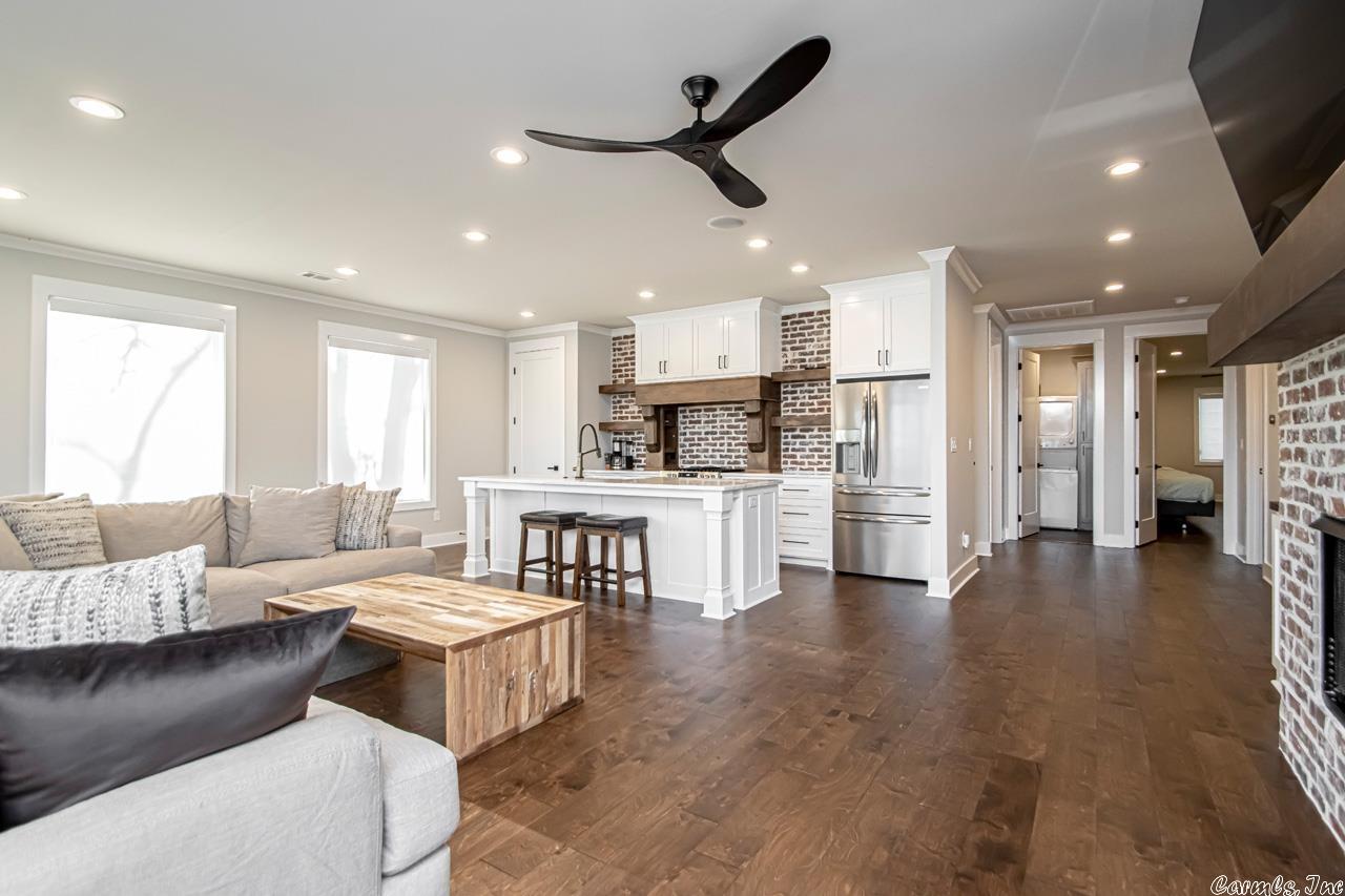 PINE VALLEY - Residential