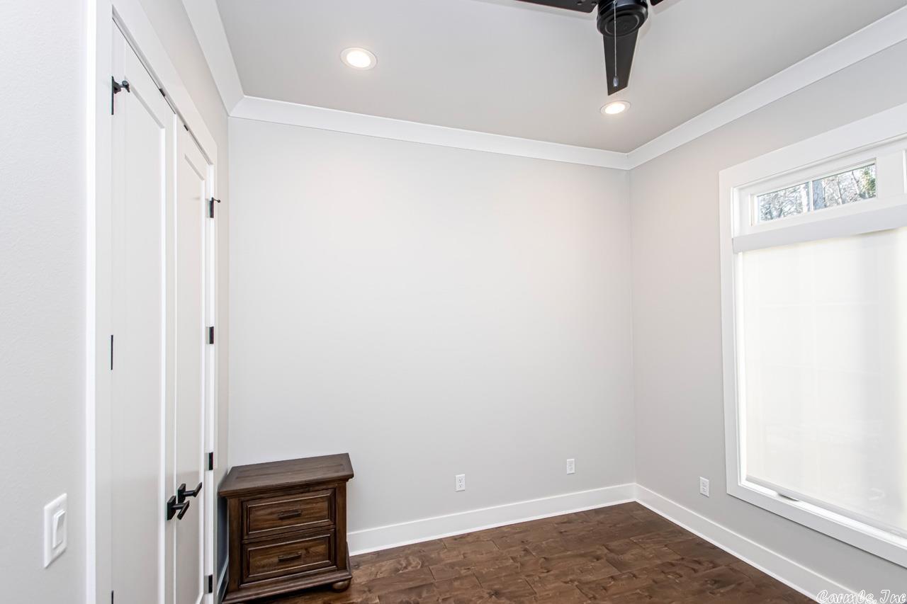 PINE VALLEY - Residential