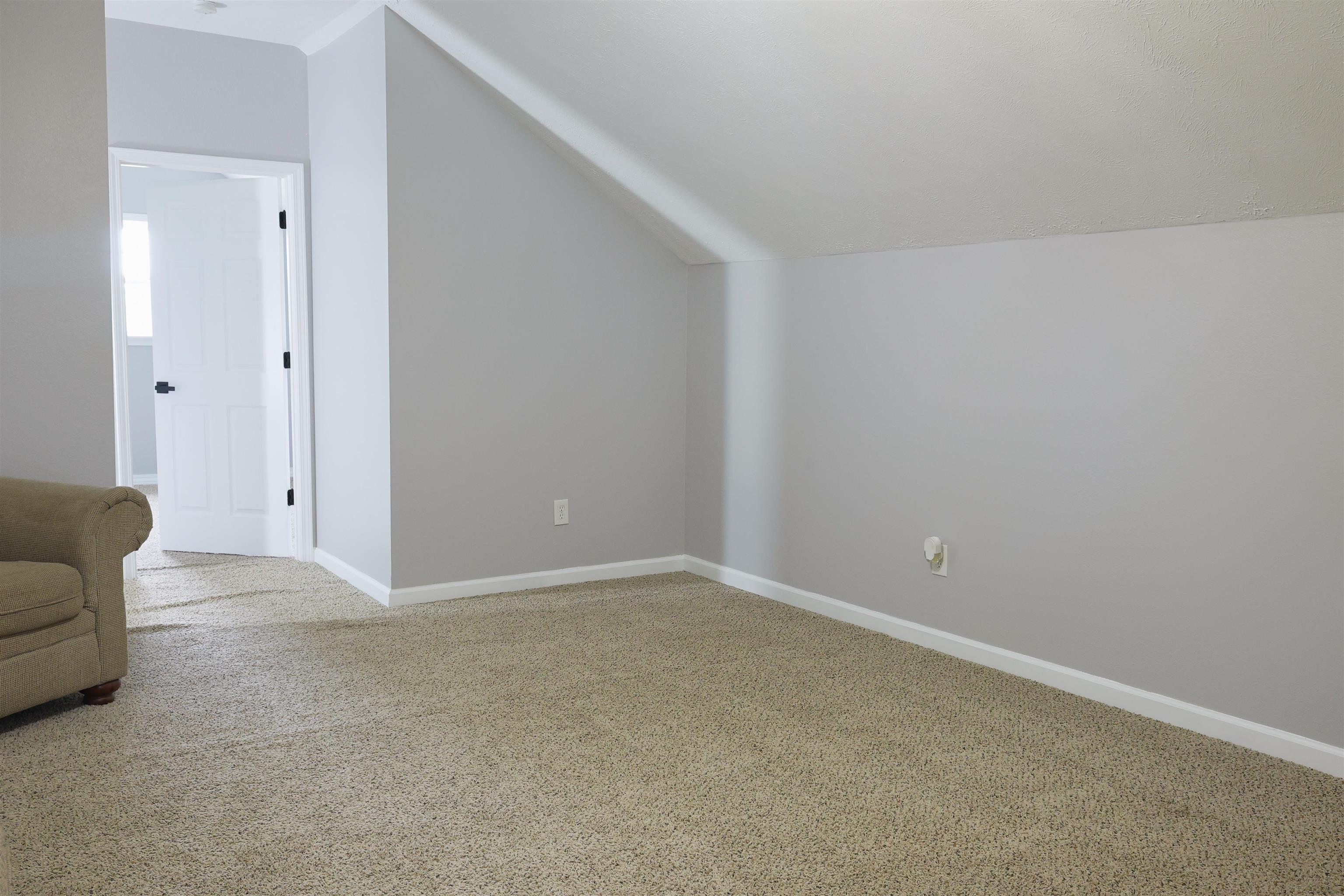 WINDSONG ACRES - Residential