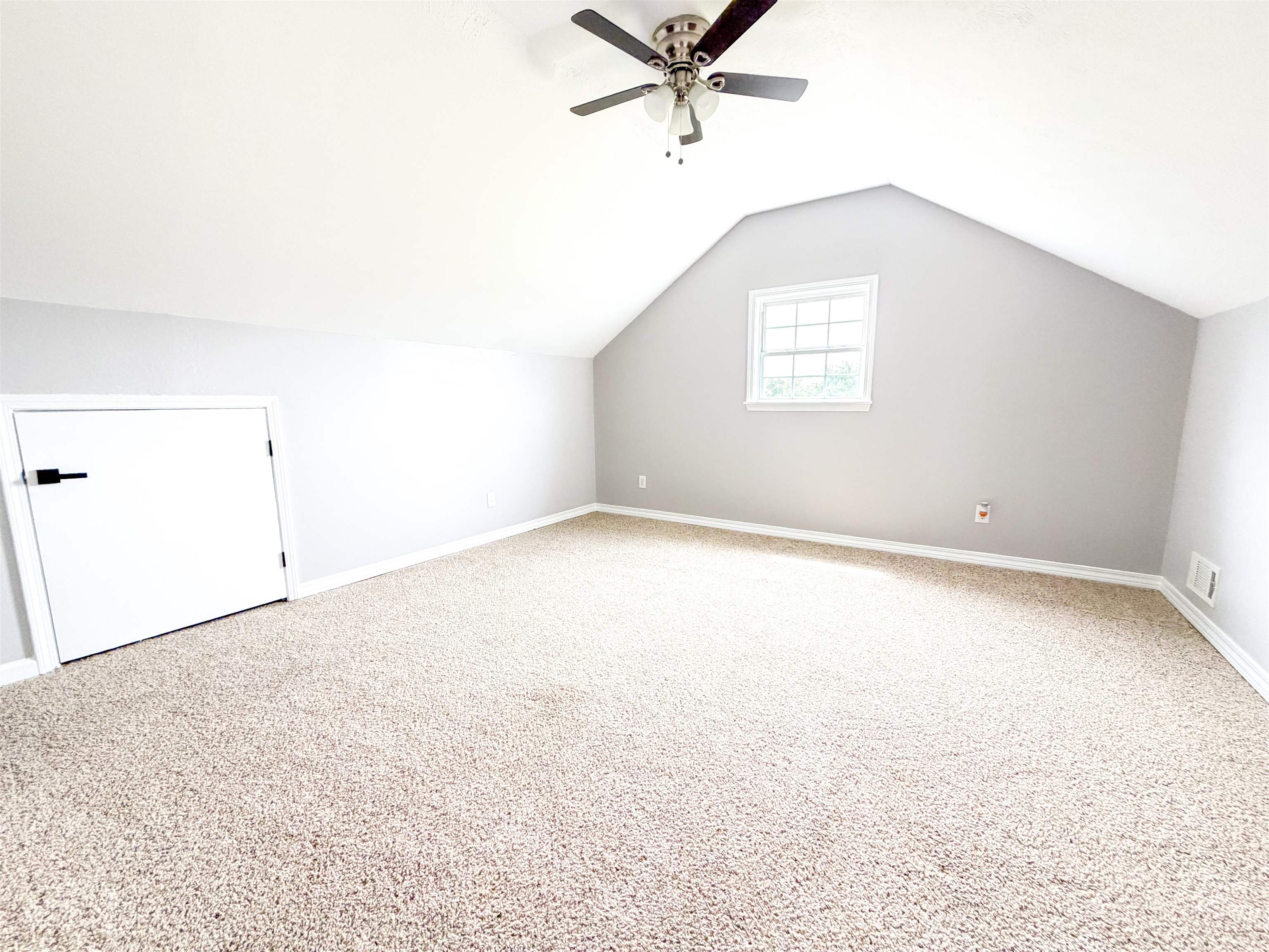 WINDSONG ACRES - Residential