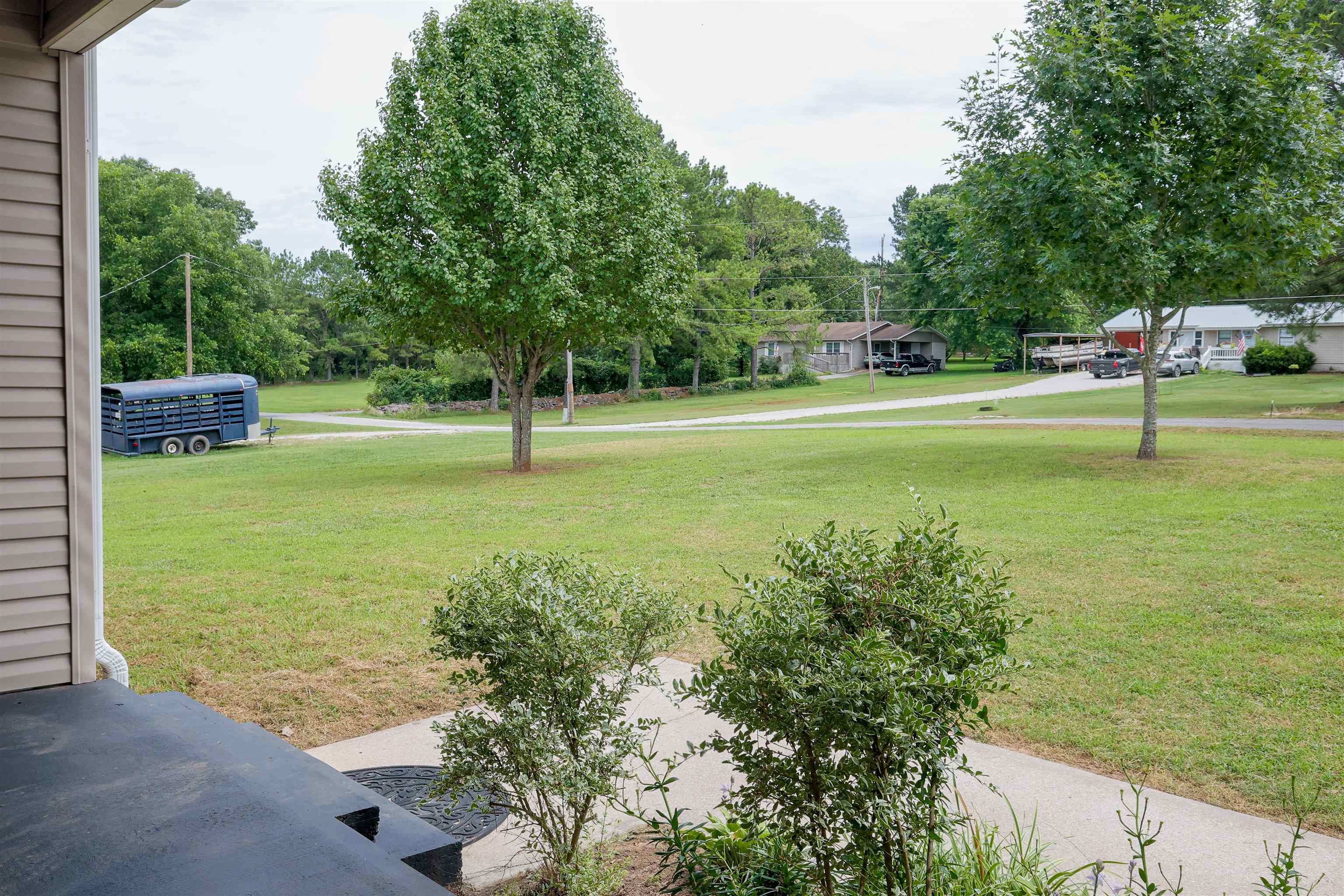 WINDSONG ACRES - Residential