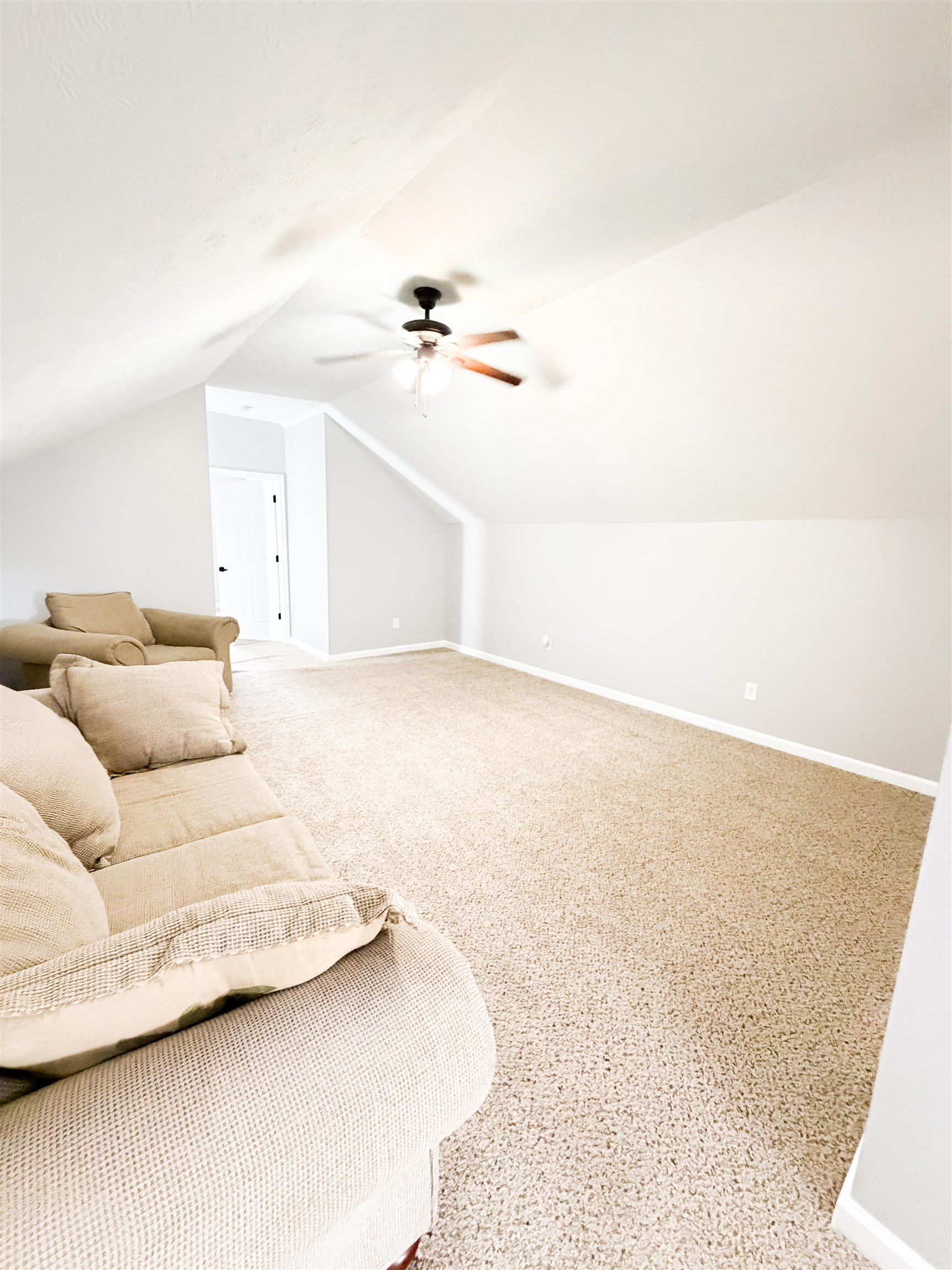 WINDSONG ACRES - Residential