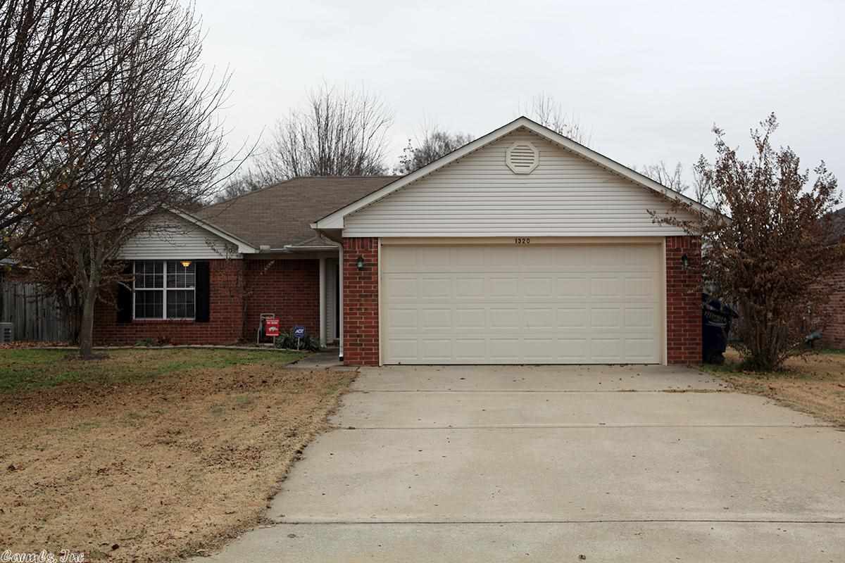Very neat, very well taken care of home! Perfect for first time home buyers. Relax under the nice shade trees in the backyard. Natural gas heater in the garage/man cave! The A/C condenser unit outside was replaced in June 2013!  New water heater installed in 2012. Garage door motor replaced 2013.  To show, call 501-329-2552.