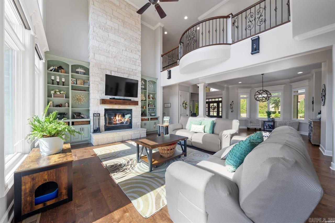 Red Oak Ridge - Residential
