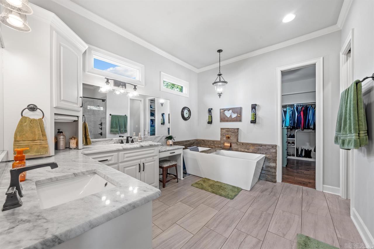 Red Oak Ridge - Residential