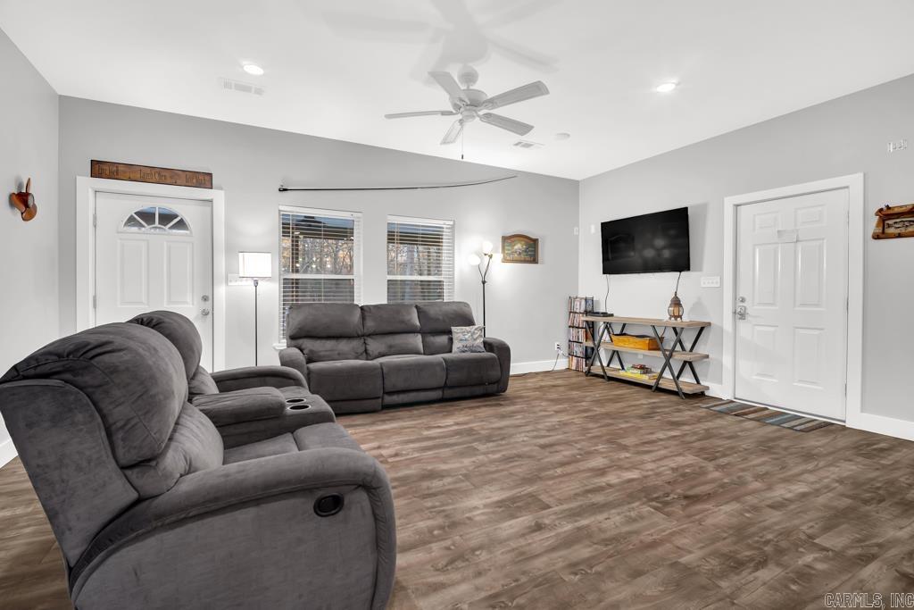 Molers Lakeside - Residential