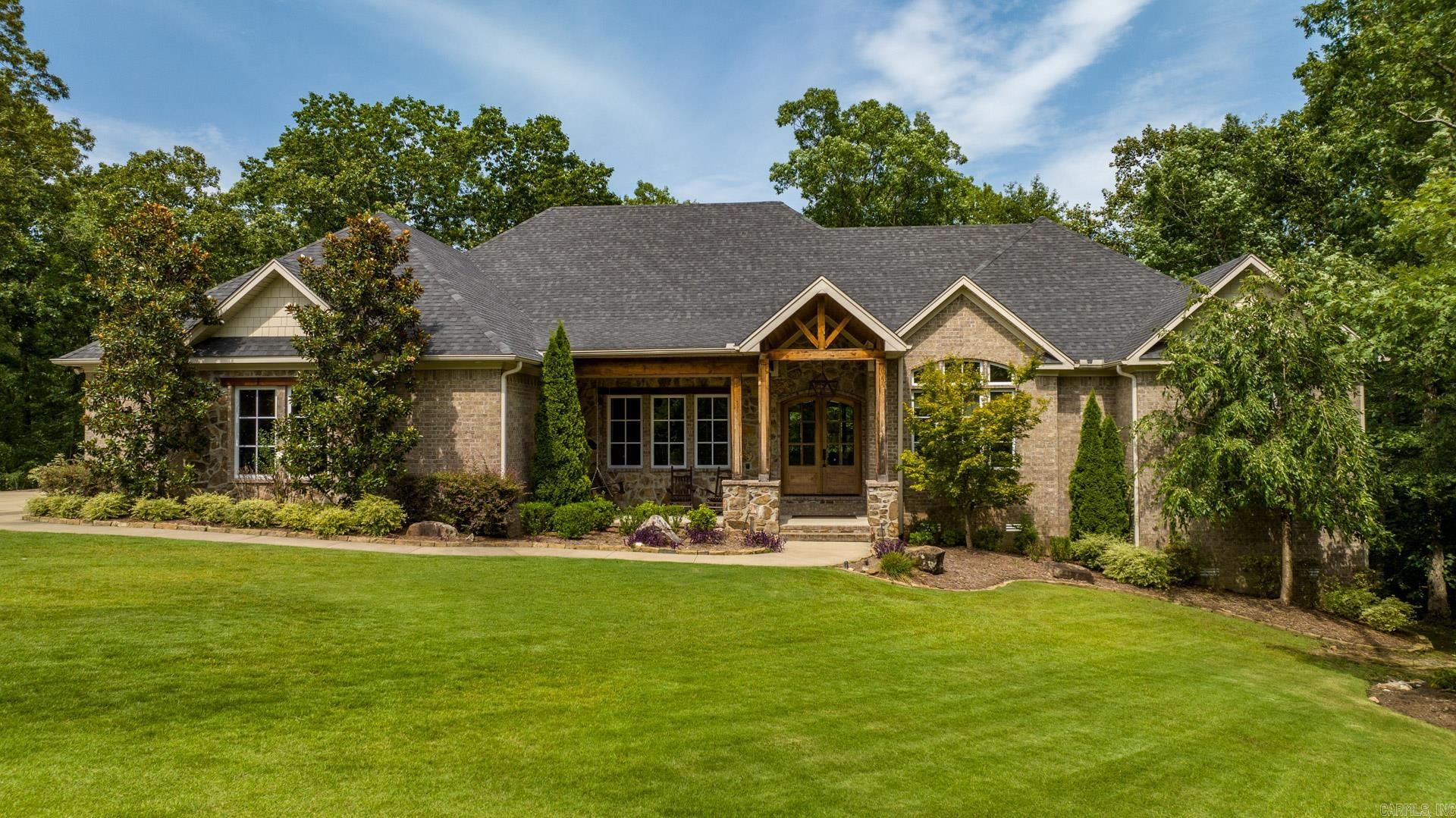 WOODLANDS EDGE - Residential