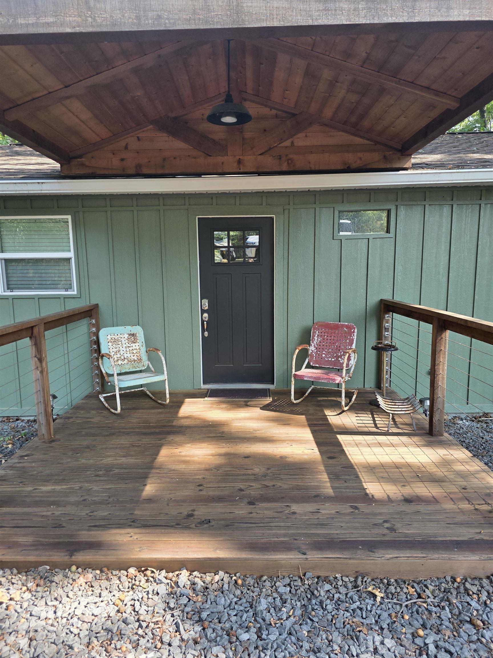 TWIN COVE ESTATES - LAKE - Residential