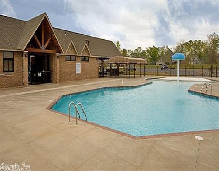 HURRICANE LAKE EST - Residential