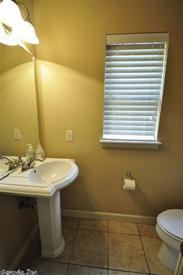 HURRICANE LAKE EST - Residential