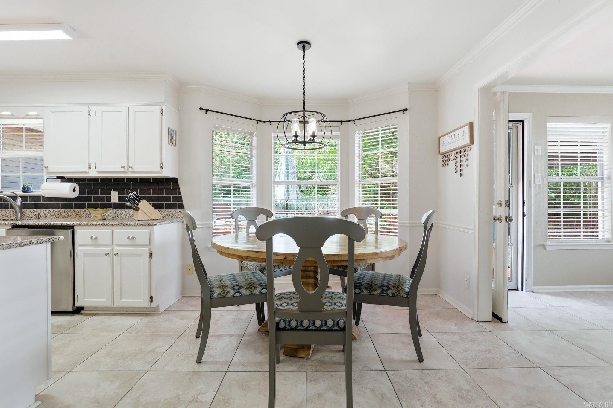 LONGLEA MANOR ADDN - Residential