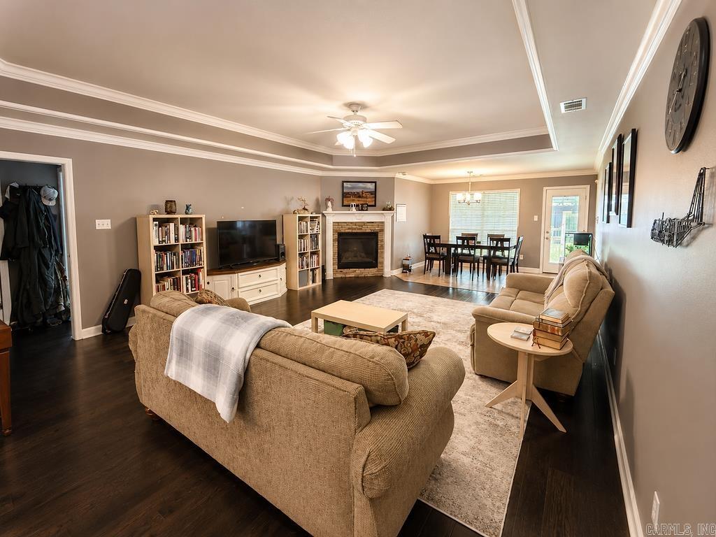 FAIR OAKS - Residential
