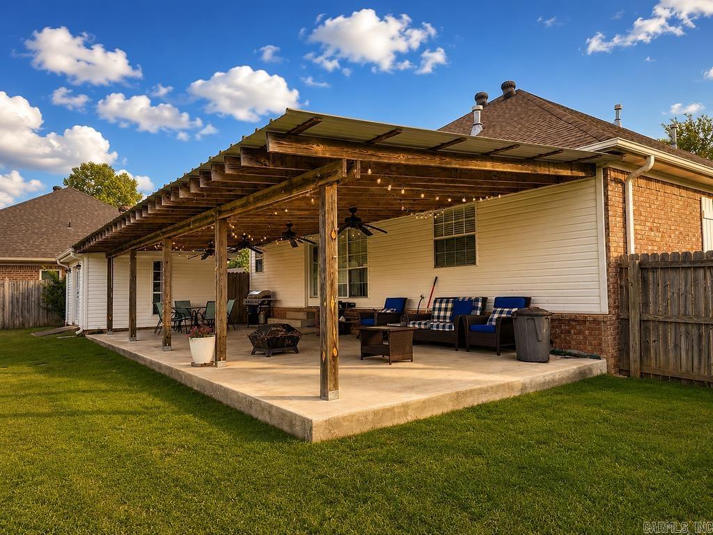 FAIR OAKS - Residential