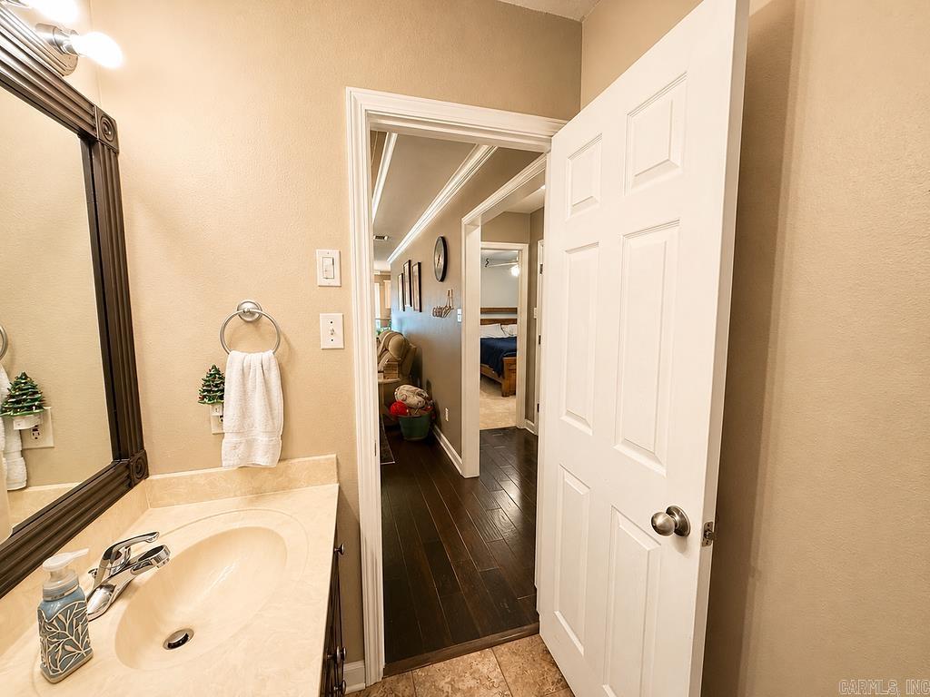 FAIR OAKS - Residential