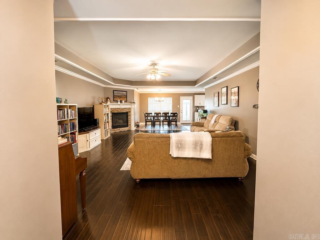 FAIR OAKS - Residential