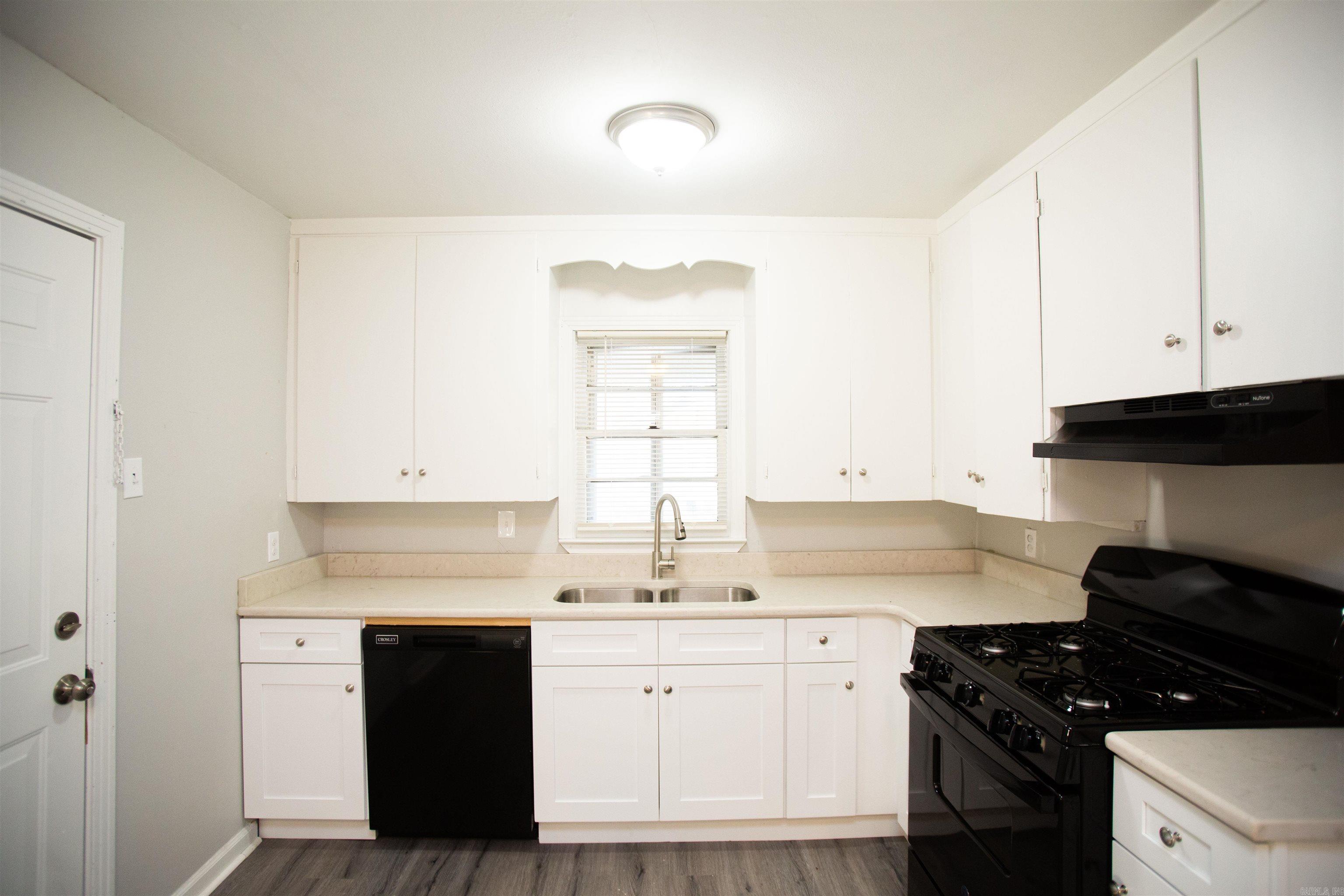 PARKDALE - Residential