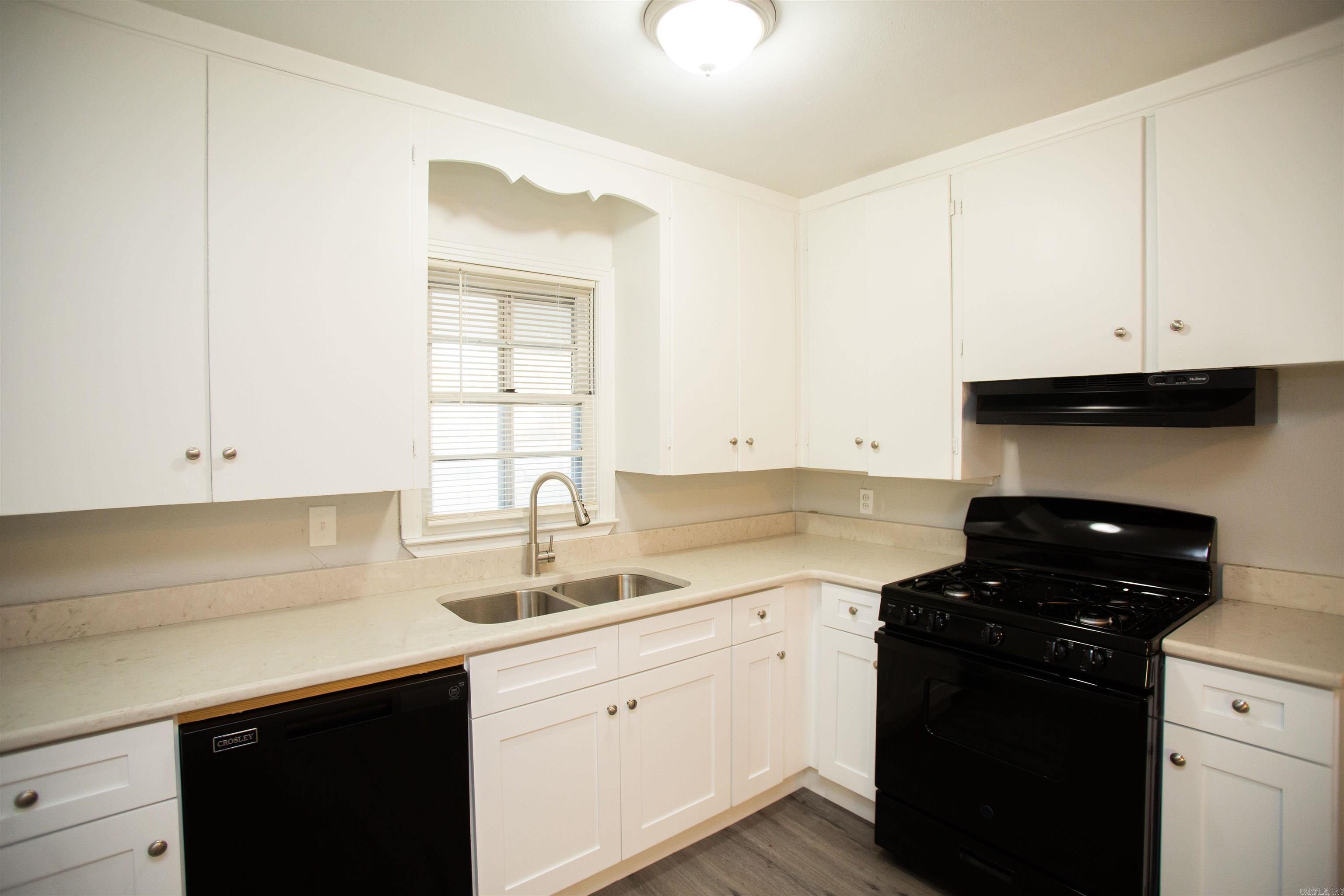 PARKDALE - Residential