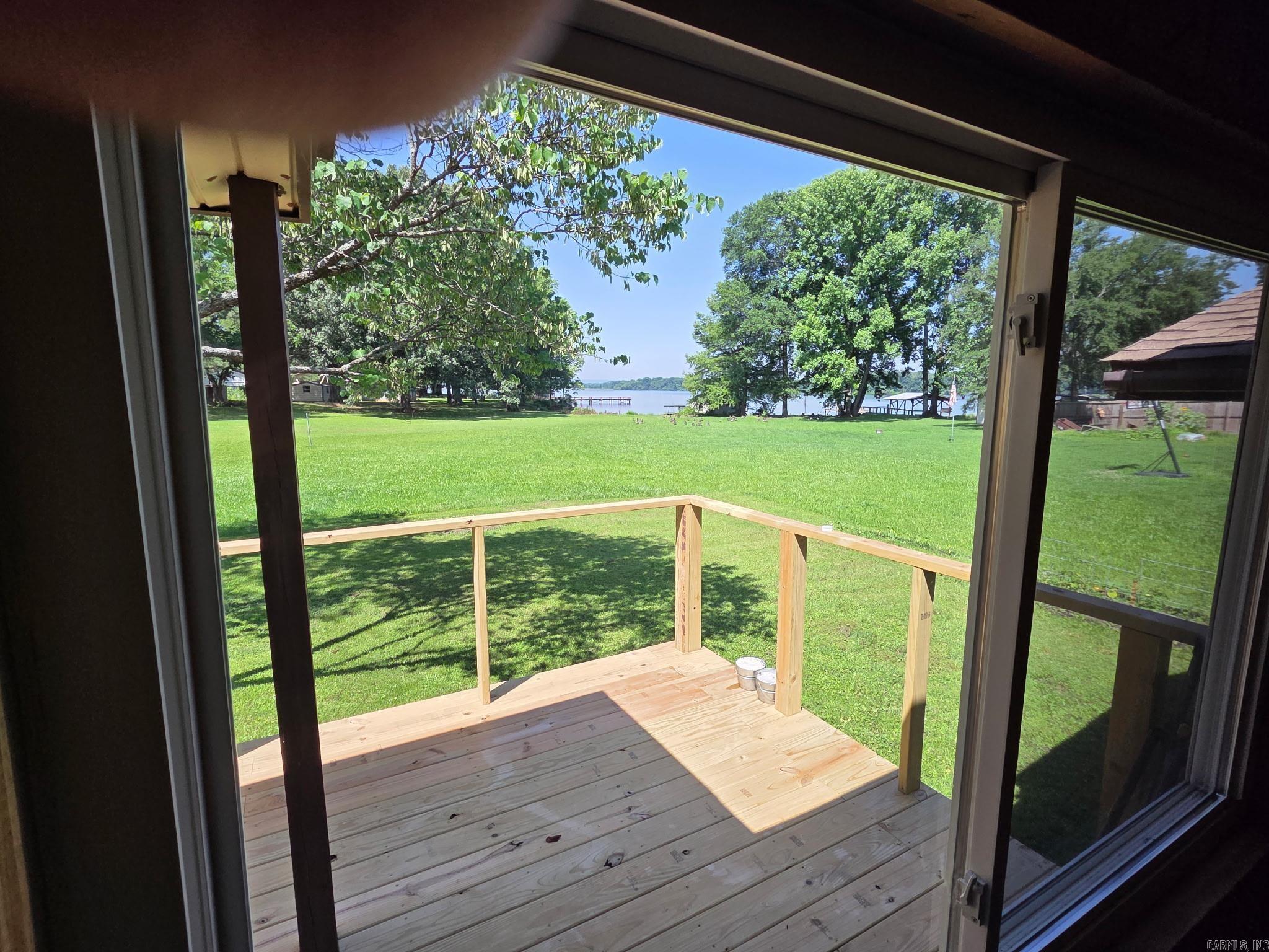 OVERCUP LAKE RESORT - Residential