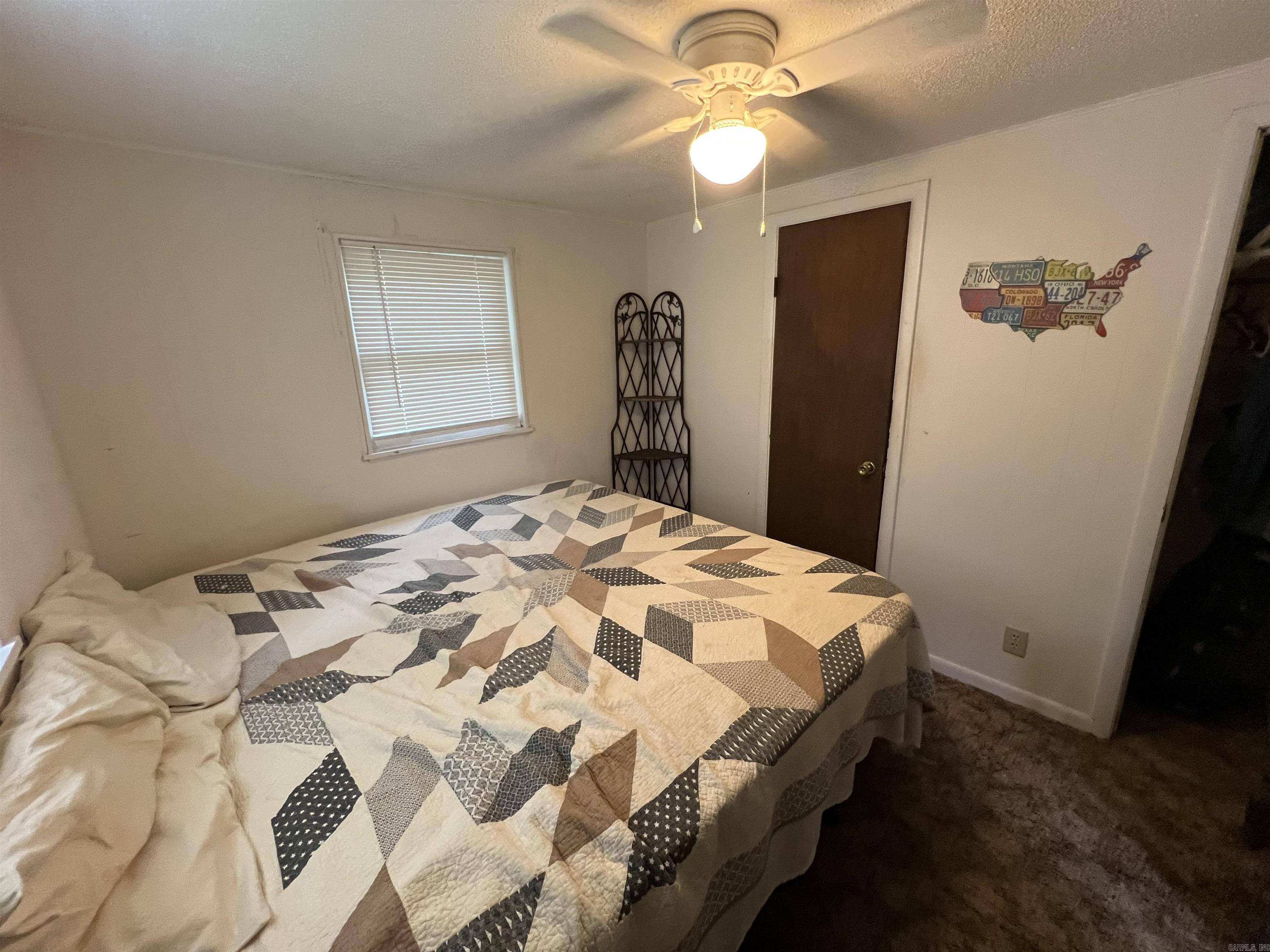 OVERCUP LAKE RESORT - Residential