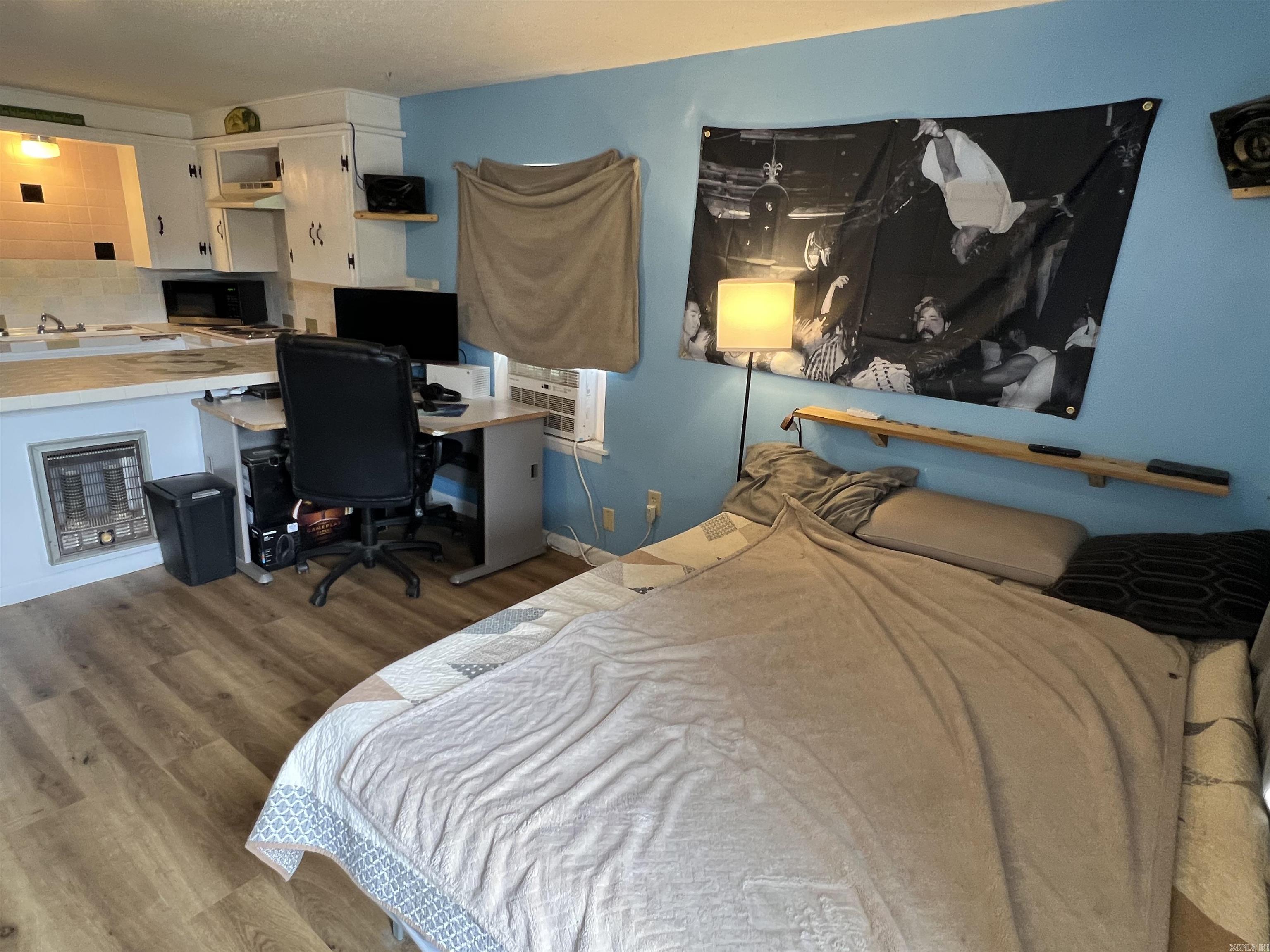OVERCUP LAKE RESORT - Residential