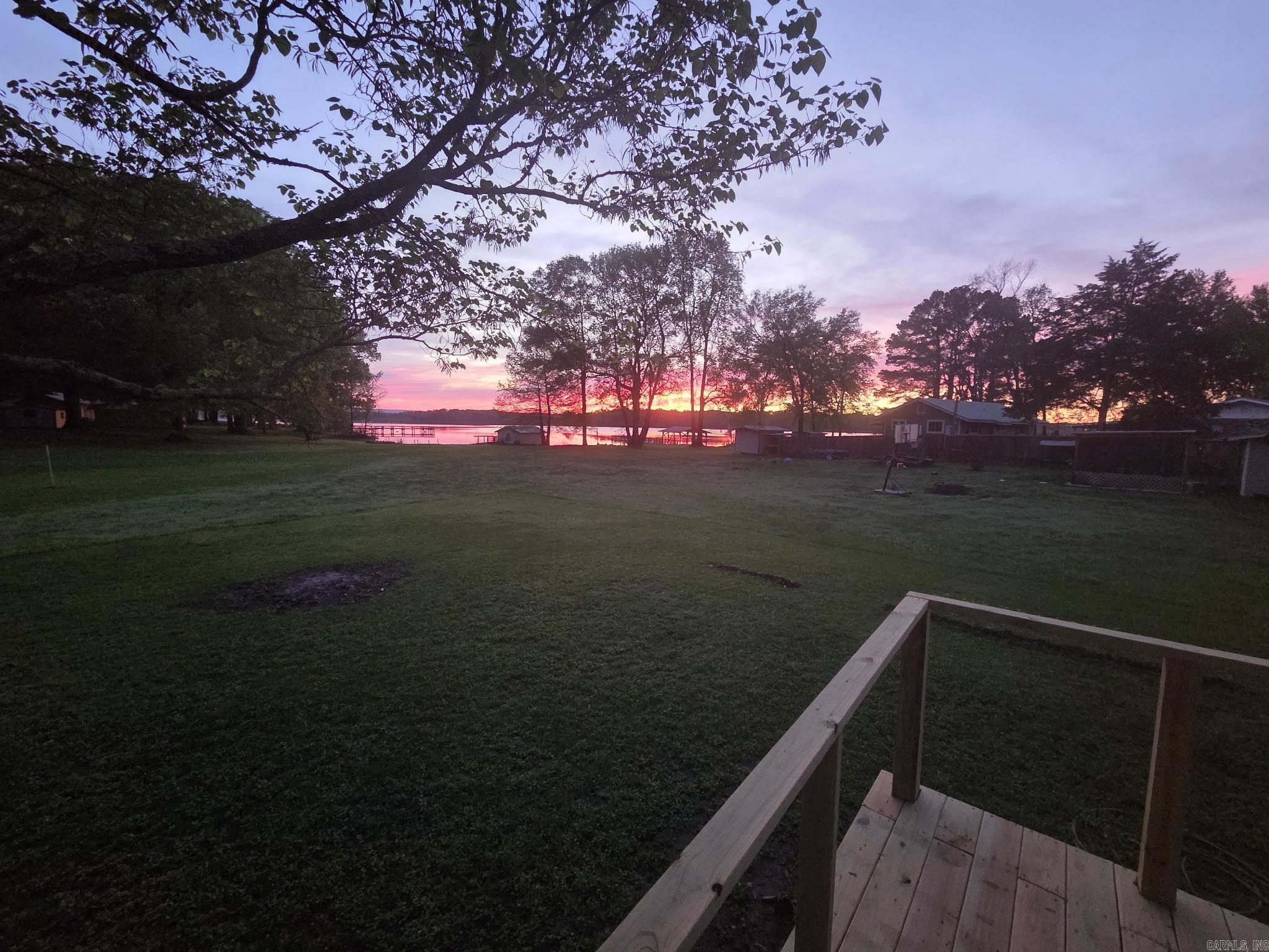OVERCUP LAKE RESORT - Residential