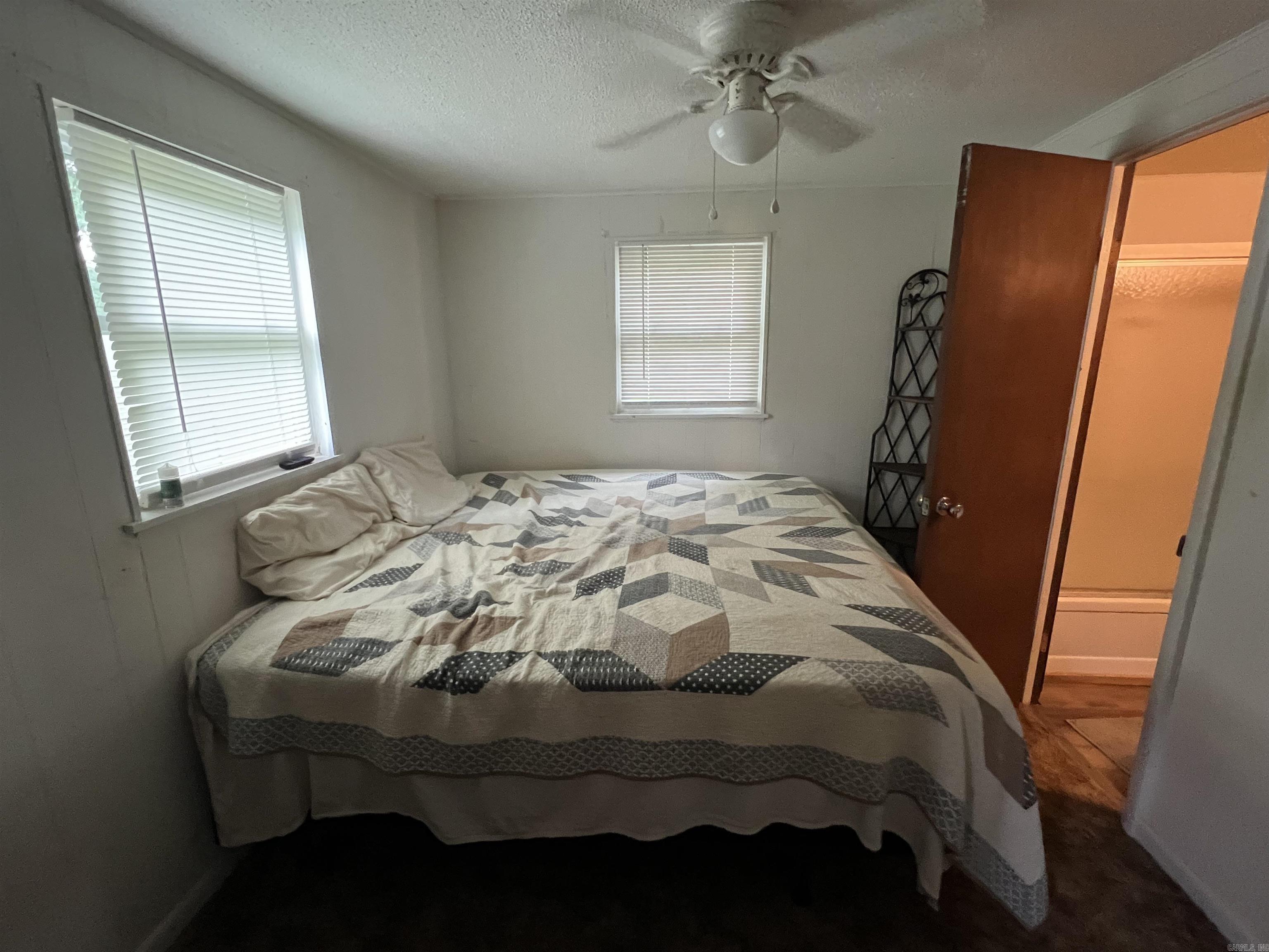 OVERCUP LAKE RESORT - Residential