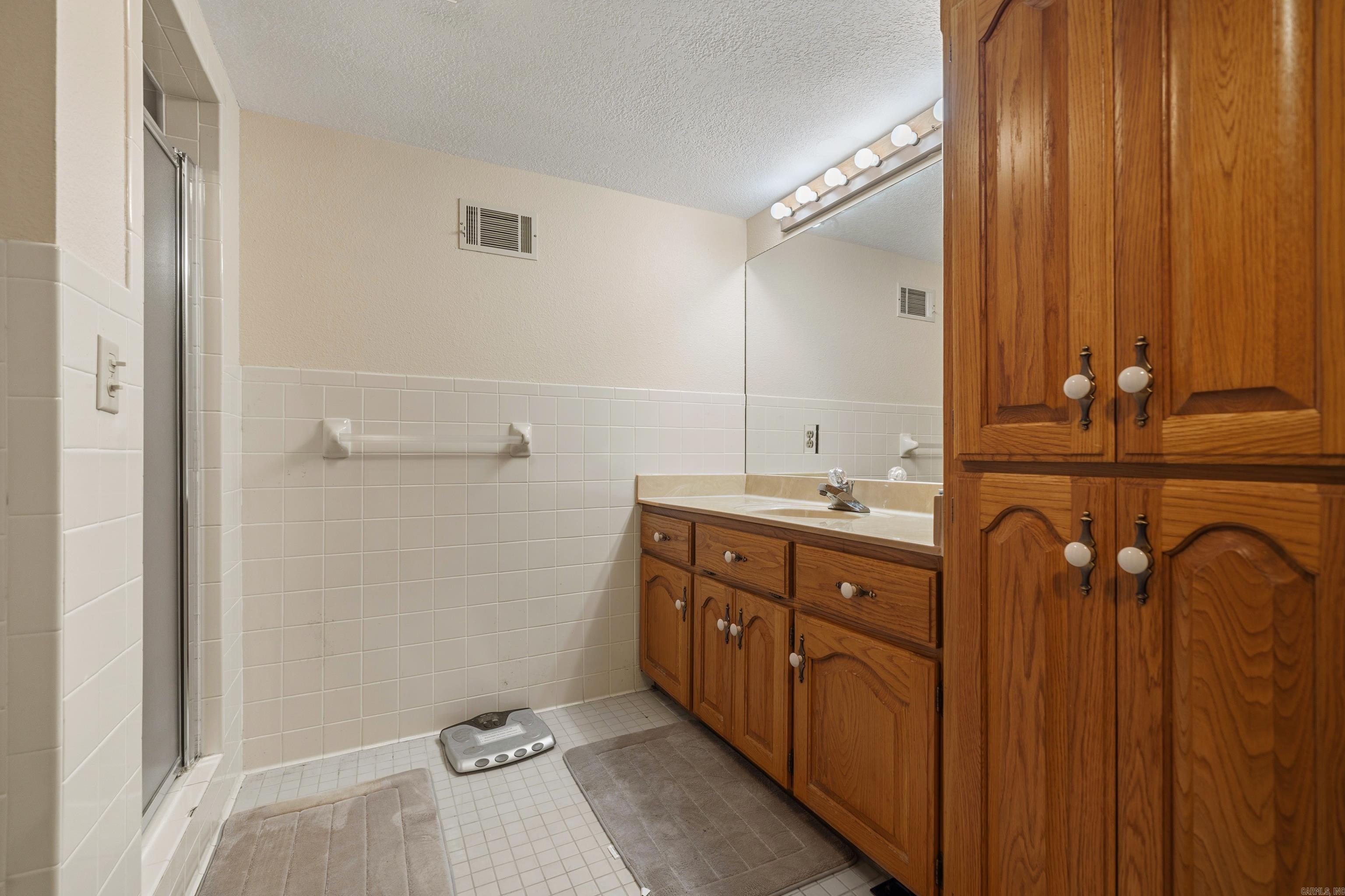 Lakeland - Residential
