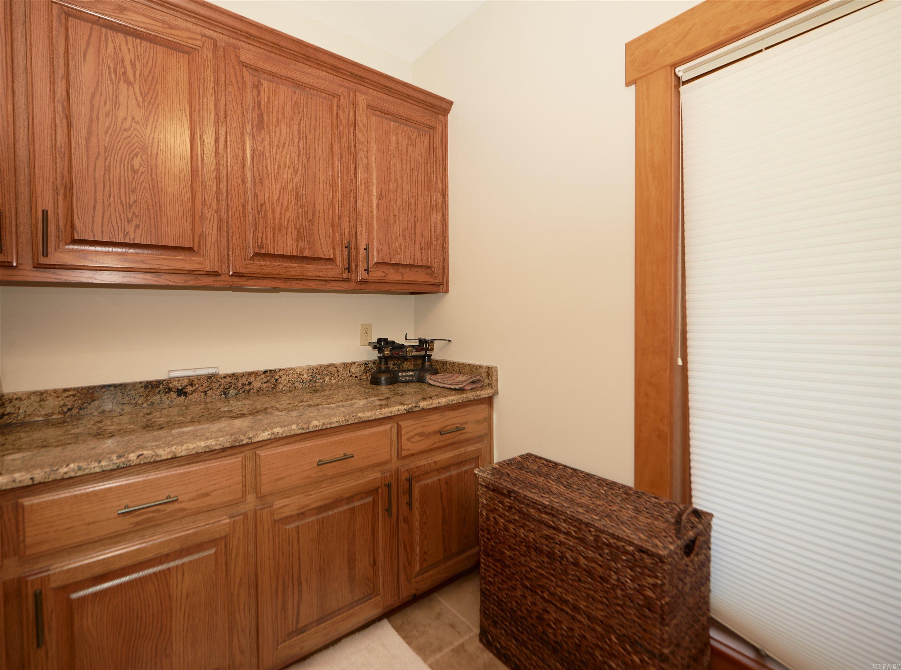 GRAND VIEW ESTATES - Residential