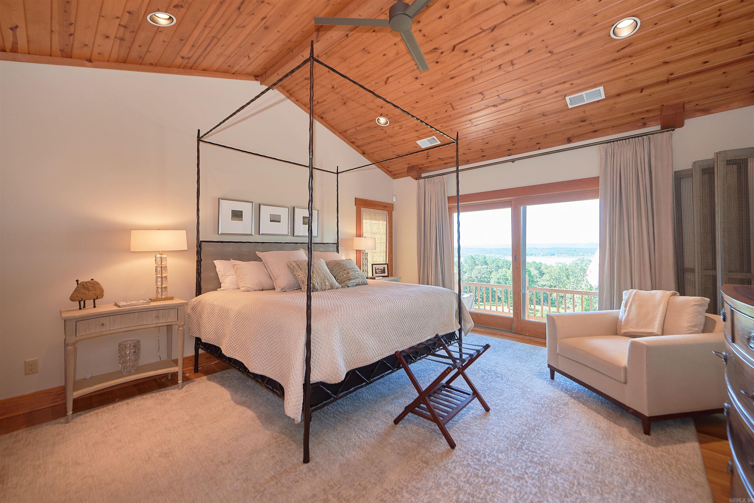 GRAND VIEW ESTATES - Residential