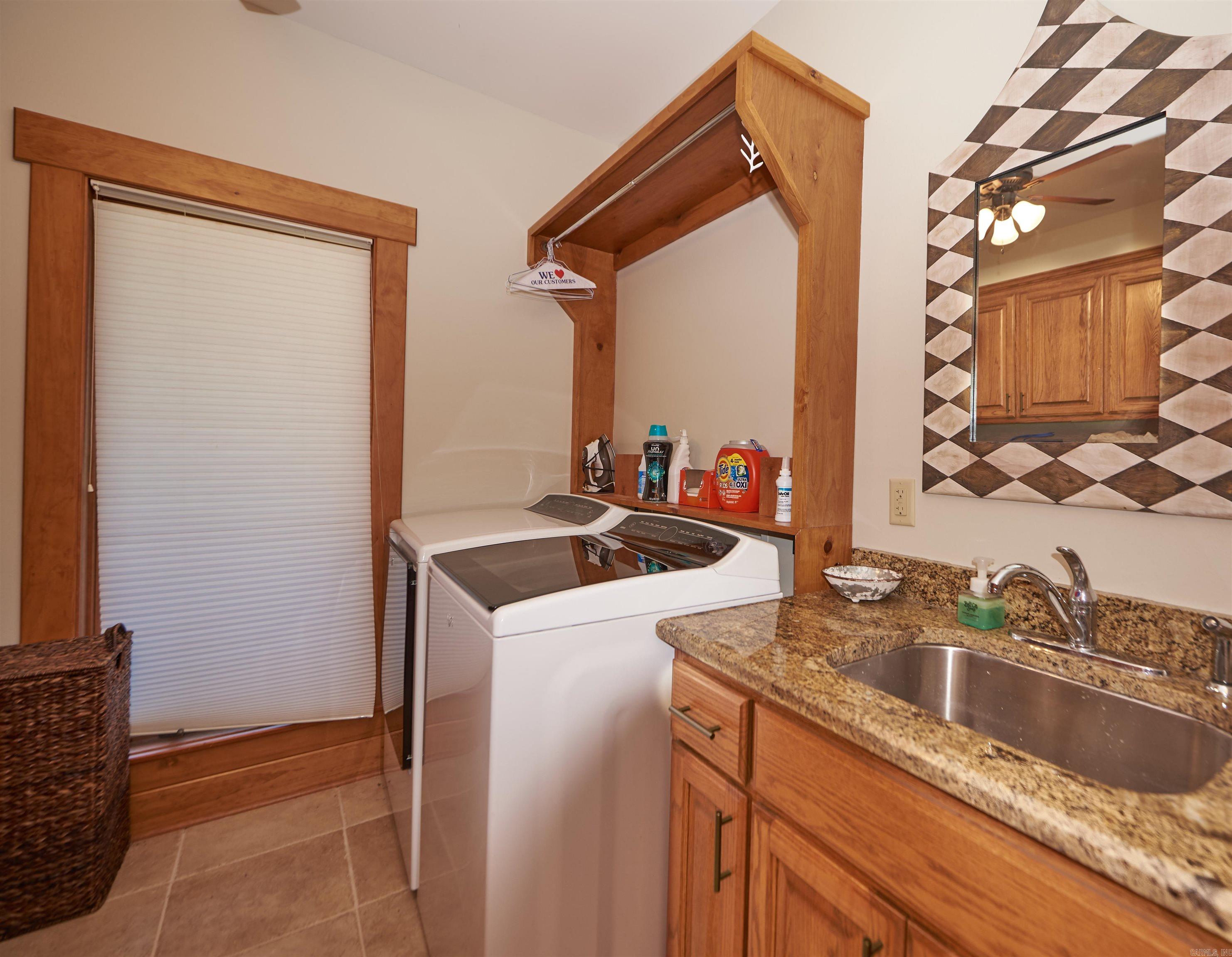 GRAND VIEW ESTATES - Residential