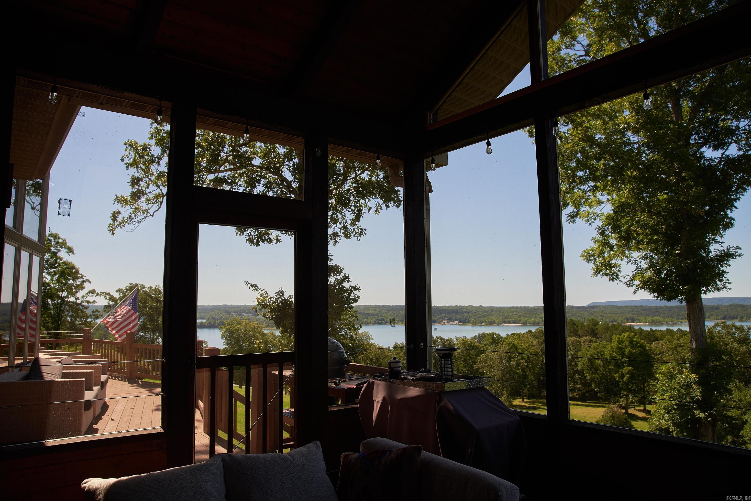 GRAND VIEW ESTATES - Residential