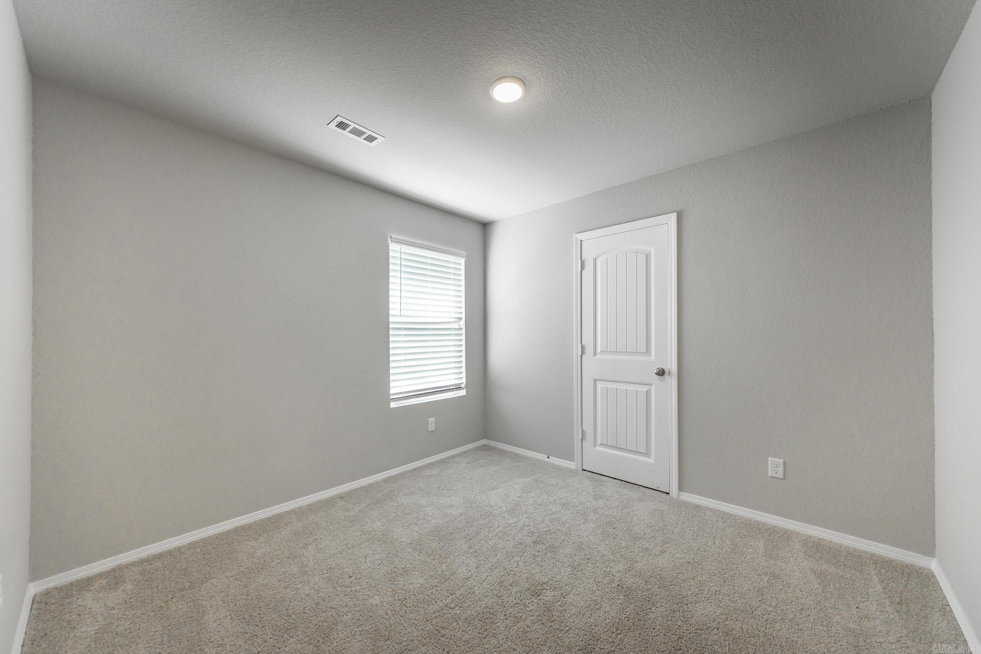 OAKLAND GROVE ESTATES - Residential