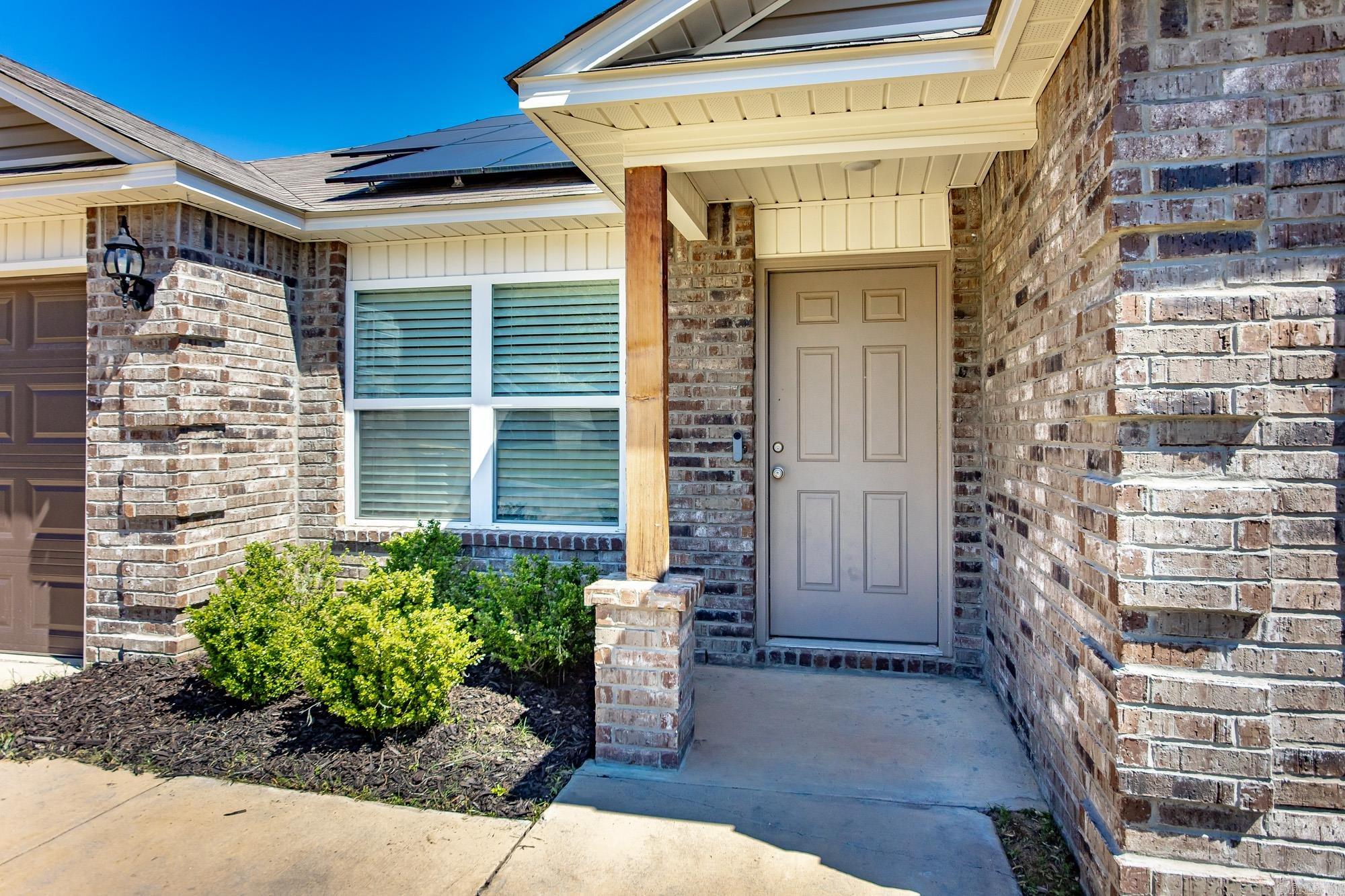 OAKLAND GROVE ESTATES - Residential