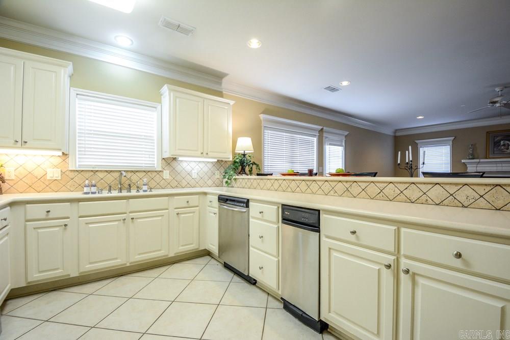 OTTER CREEK COMMUNITY - Residential