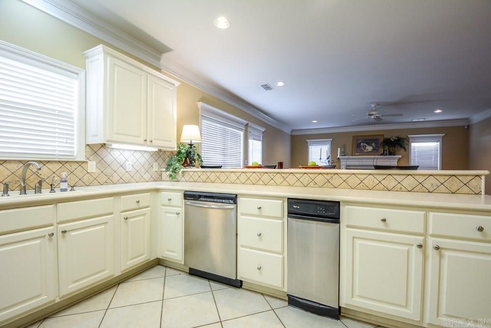 OTTER CREEK COMMUNITY - Residential