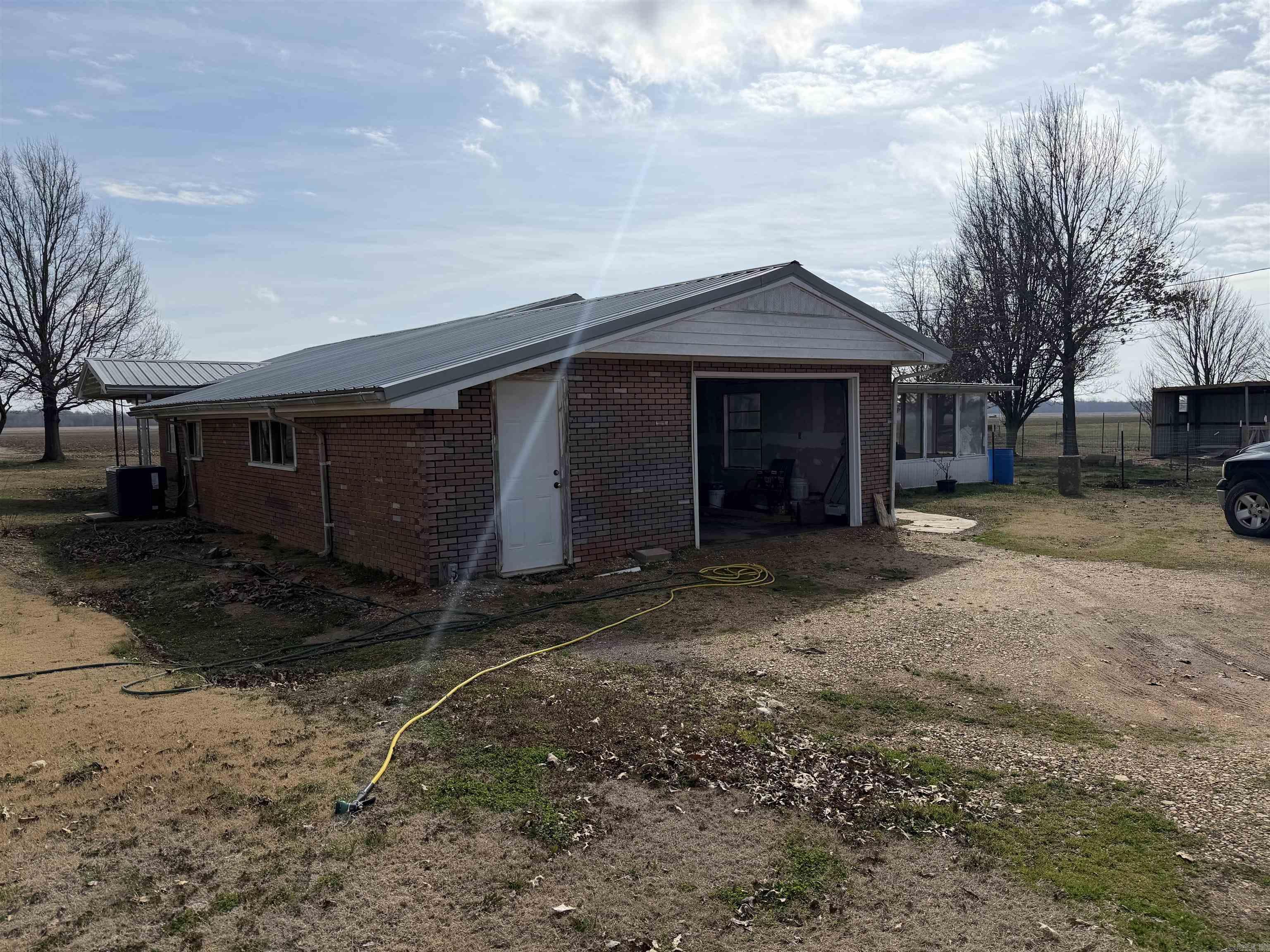 COUNTY - Residential
