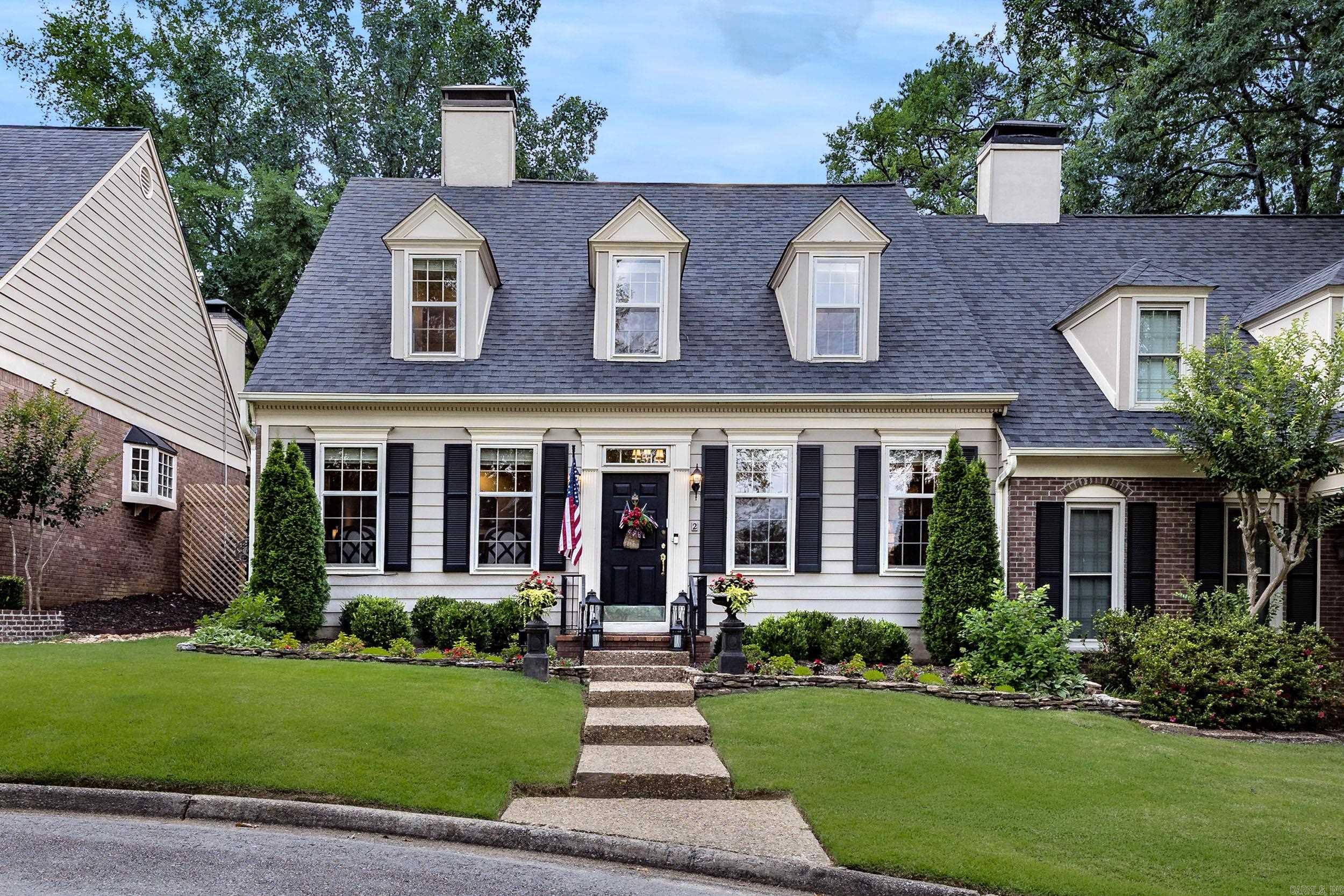WINDSOR CT TOWNHOMES HPR - Residential