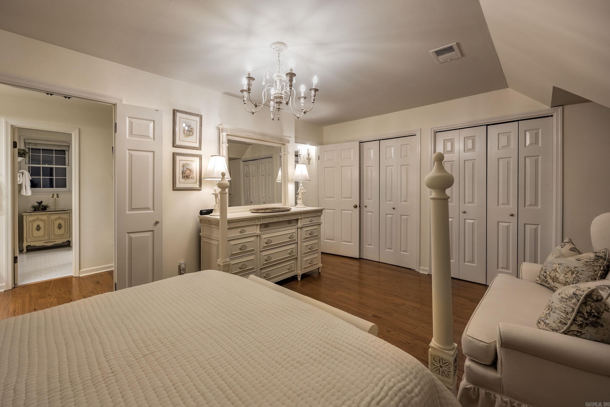 WINDSOR CT TOWNHOMES HPR - Residential