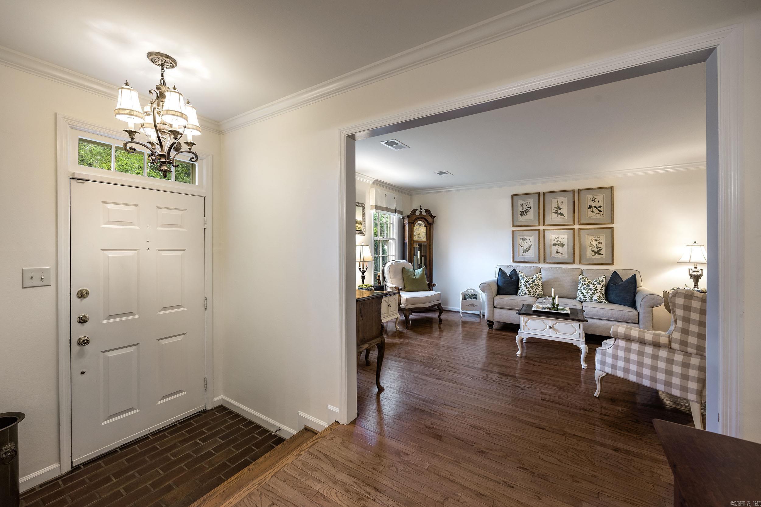 WINDSOR CT TOWNHOMES HPR - Residential