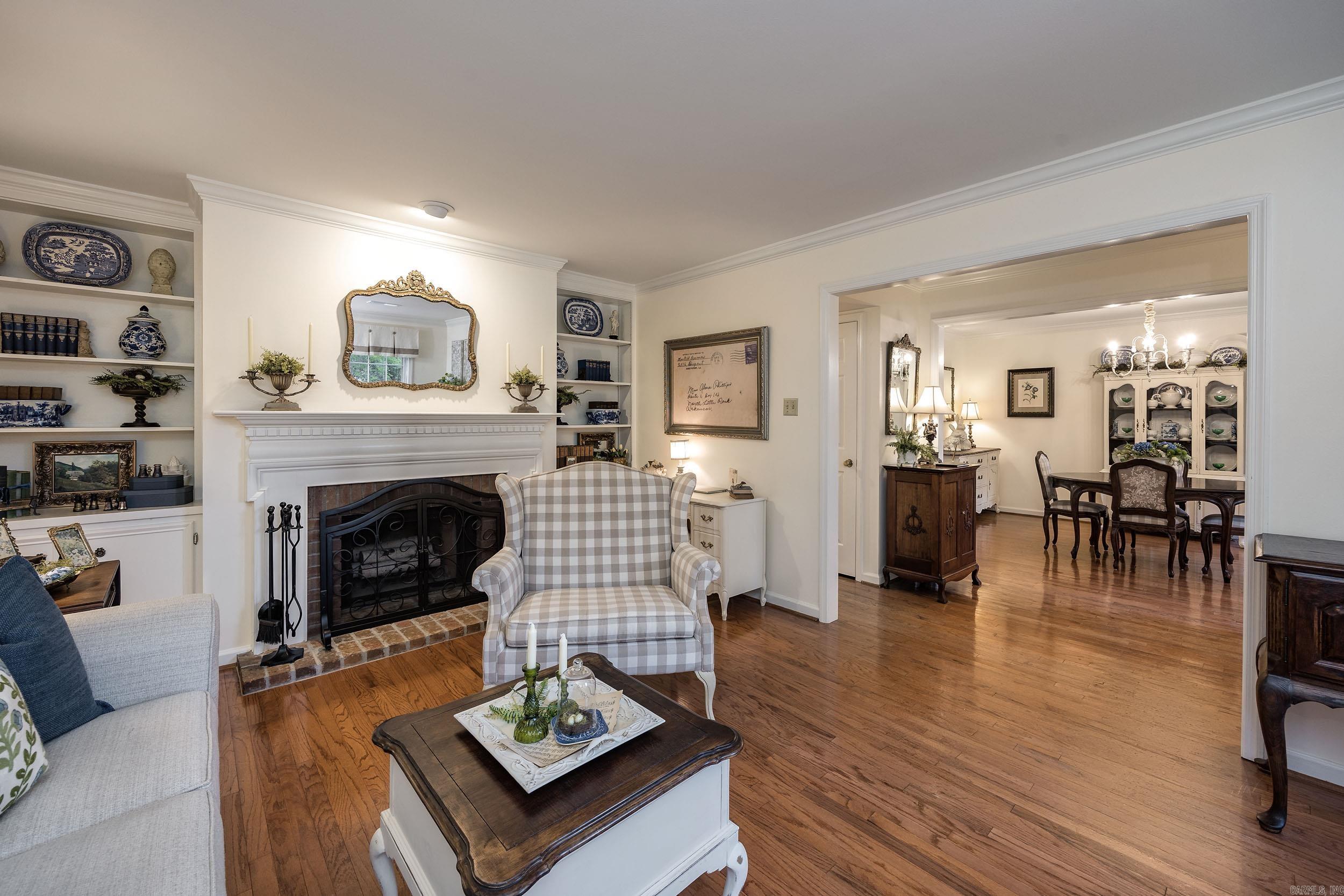 WINDSOR CT TOWNHOMES HPR - Residential