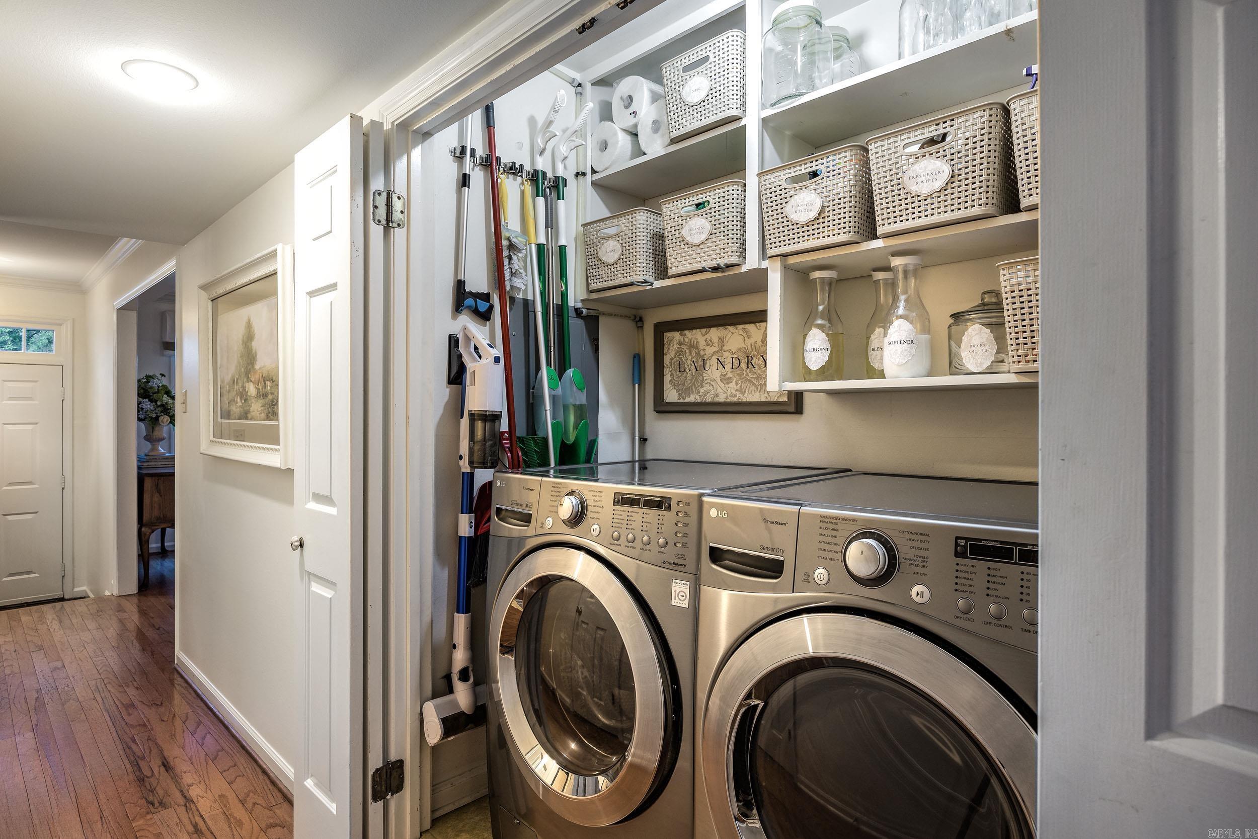 WINDSOR CT TOWNHOMES HPR - Residential
