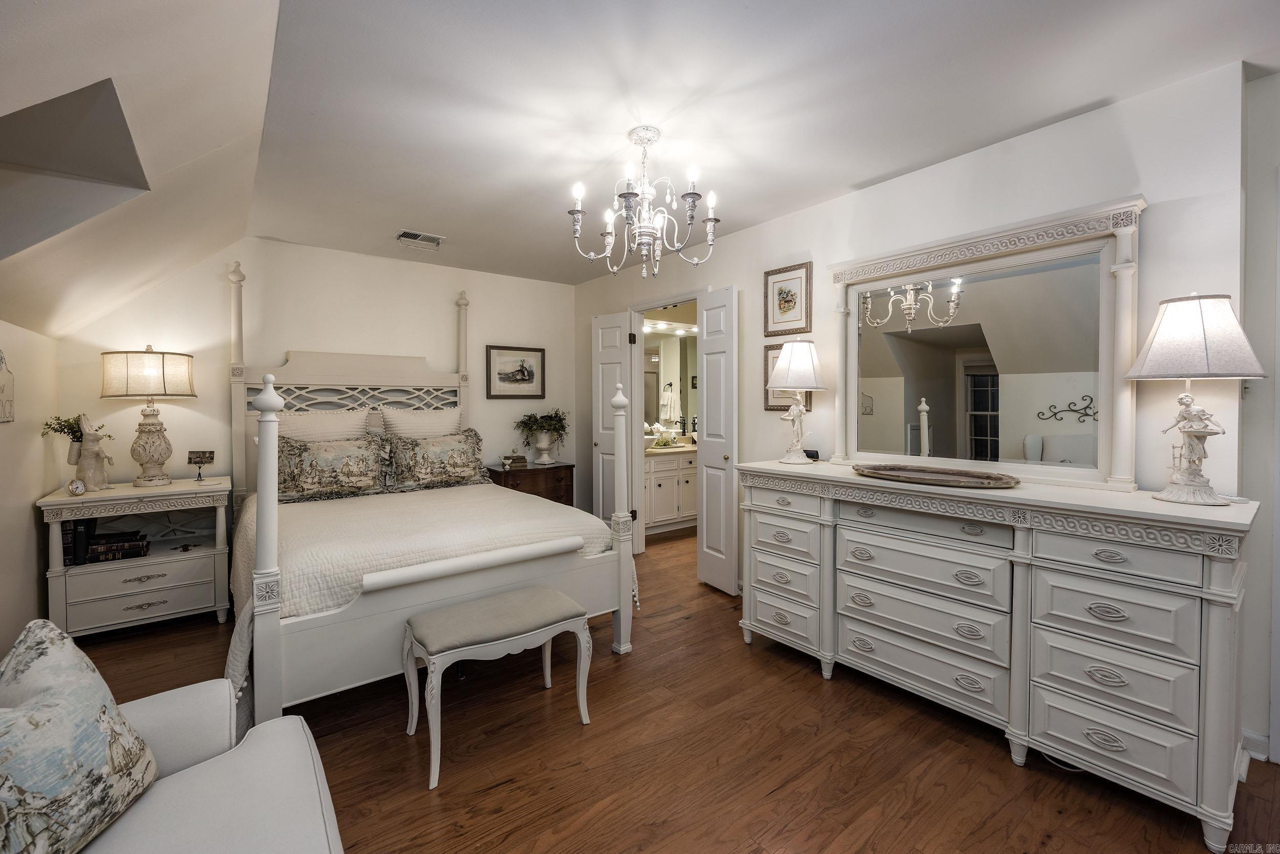 WINDSOR CT TOWNHOMES HPR - Residential
