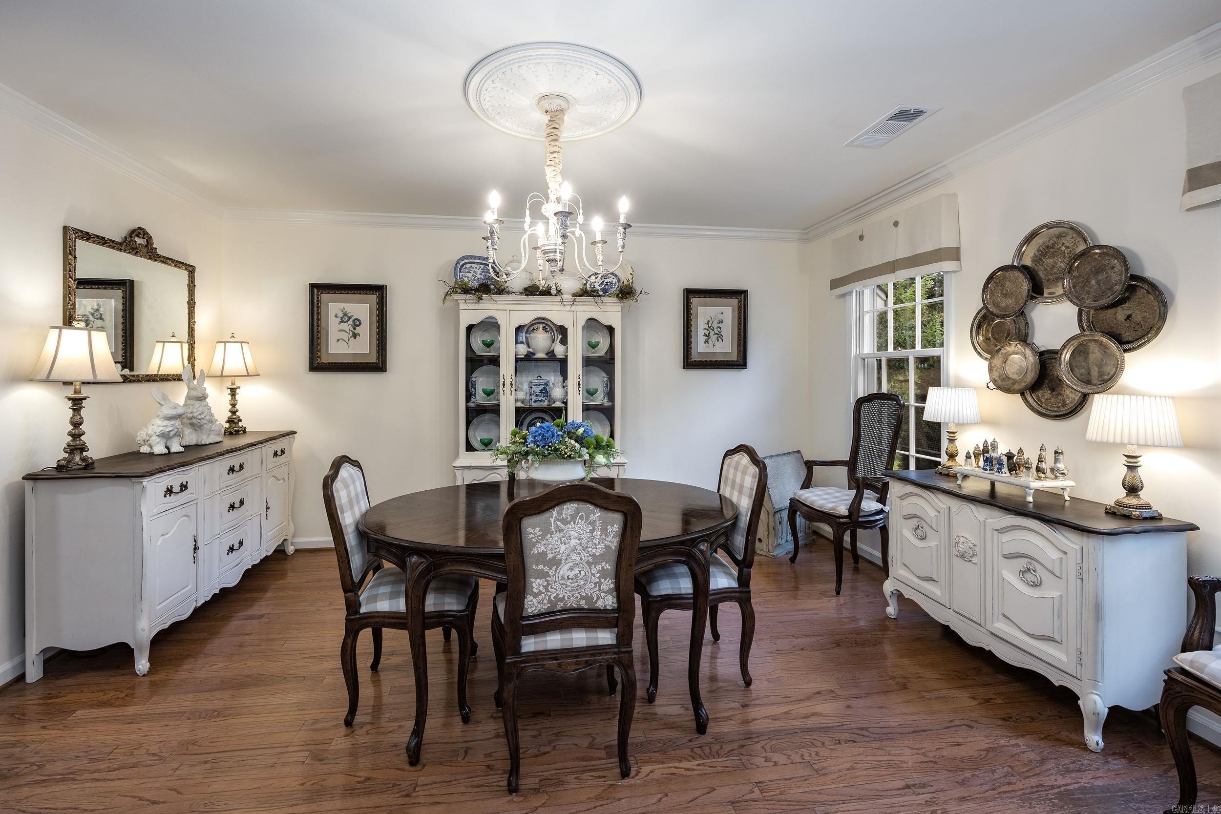 WINDSOR CT TOWNHOMES HPR - Residential