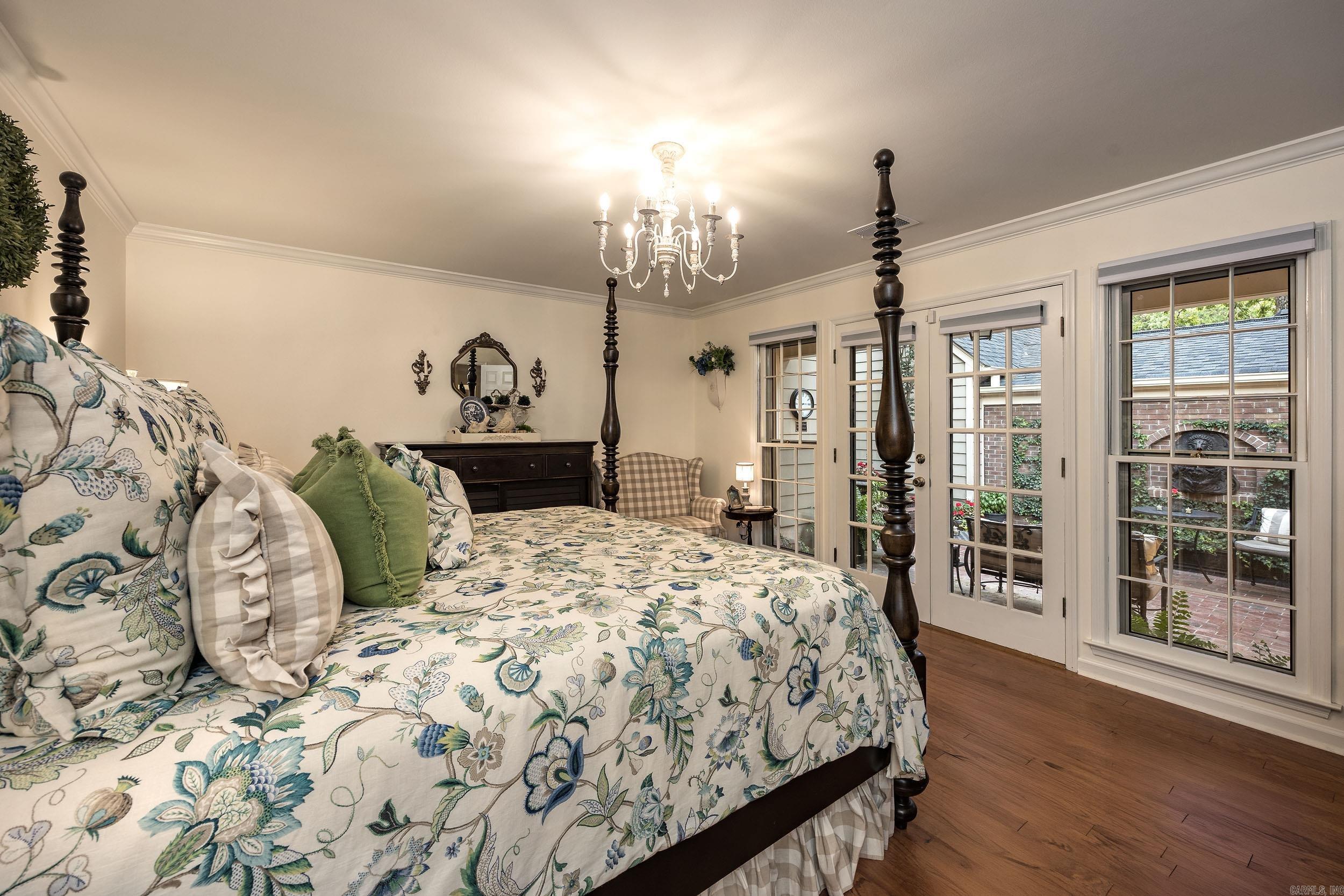 WINDSOR CT TOWNHOMES HPR - Residential