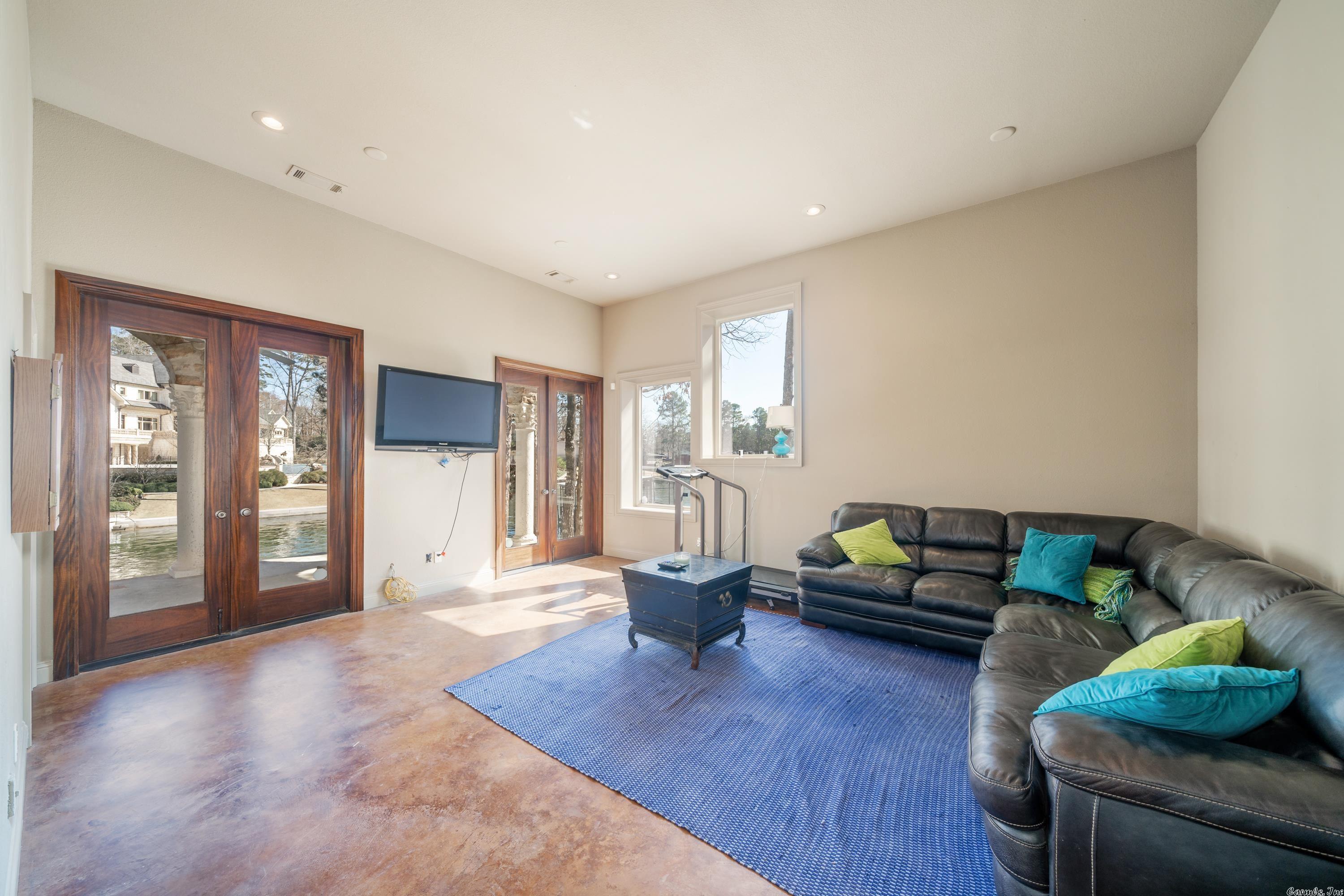 Whispering Pines - Residential